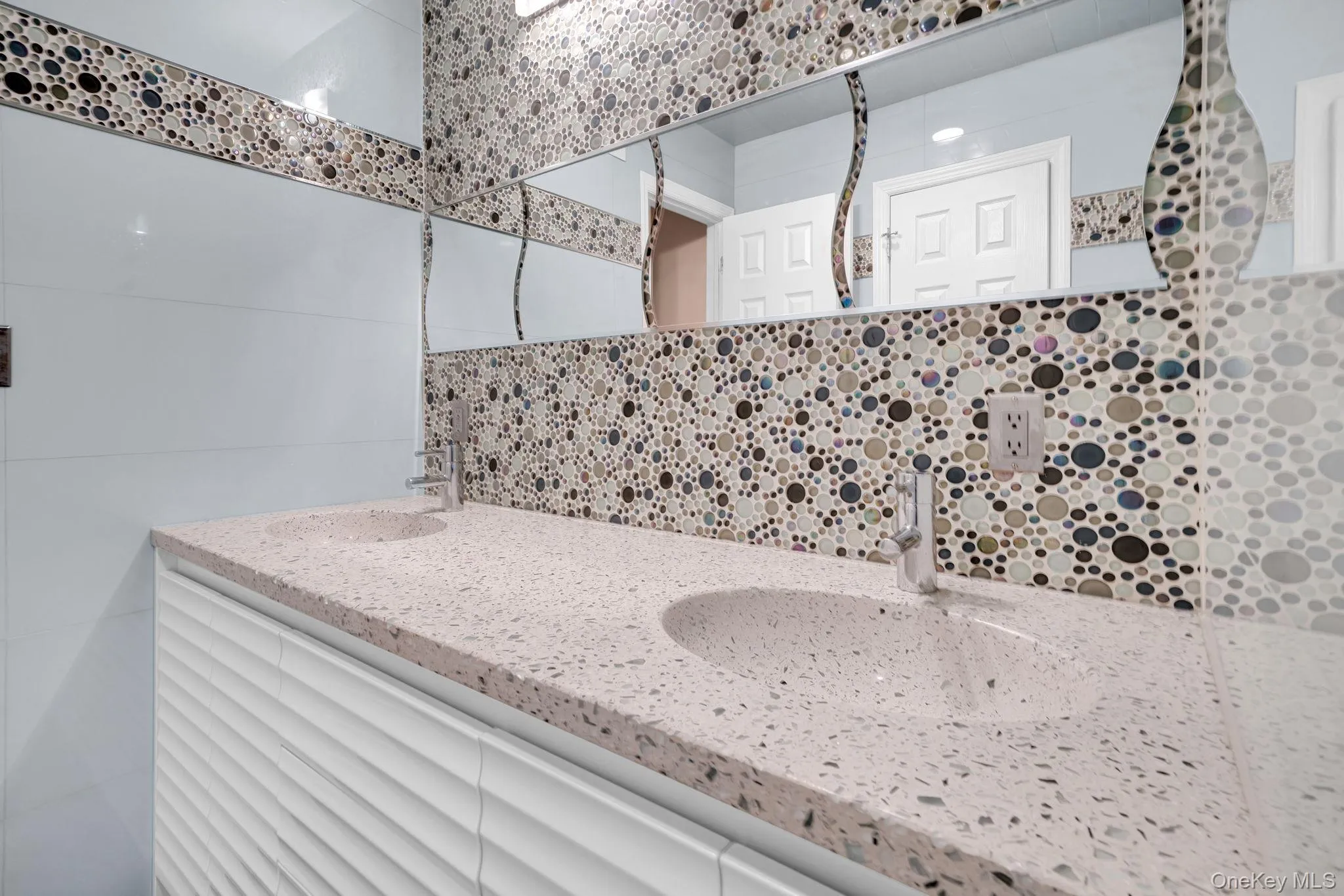 8 Pinehurst Drive, Harrison, NY, 5 Bedrooms Bedrooms, 9 Rooms Rooms,3 BathroomsBathrooms,Residential,For Rent,Pinehurst,0,1016005 8 Pinehurst Drive, Harrison, NY, 5 Bedrooms Bedrooms, 9 Rooms Rooms,3 BathroomsBathrooms,Residential,For Rent,Pinehurst,0,1016005
