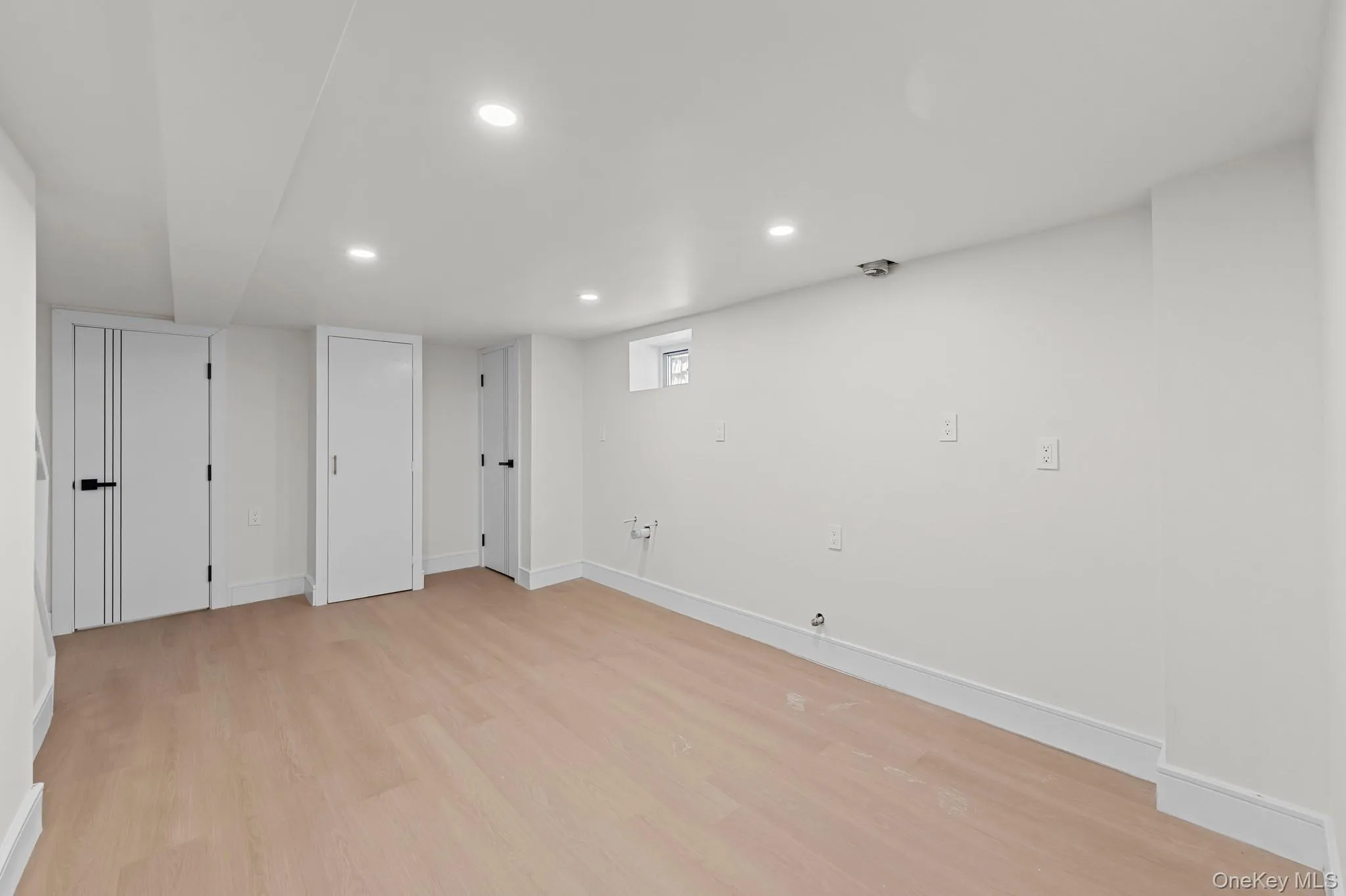 12917 135th Place, New York, NY, 5 Bedrooms Bedrooms, 12 Rooms Rooms,4 BathroomsBathrooms,Residential,For Rent,135th,0,1016006 12917 135th Place, New York, NY, 5 Bedrooms Bedrooms, 12 Rooms Rooms,4 BathroomsBathrooms,Residential,For Rent,135th,0,1016006