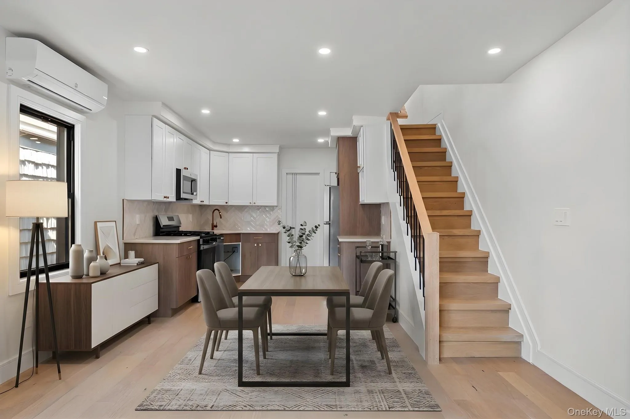 12917 135th Place, New York, NY, 5 Bedrooms Bedrooms, 12 Rooms Rooms,4 BathroomsBathrooms,Residential,For Rent,135th,0,1016006 12917 135th Place, New York, NY, 5 Bedrooms Bedrooms, 12 Rooms Rooms,4 BathroomsBathrooms,Residential,For Rent,135th,0,1016006