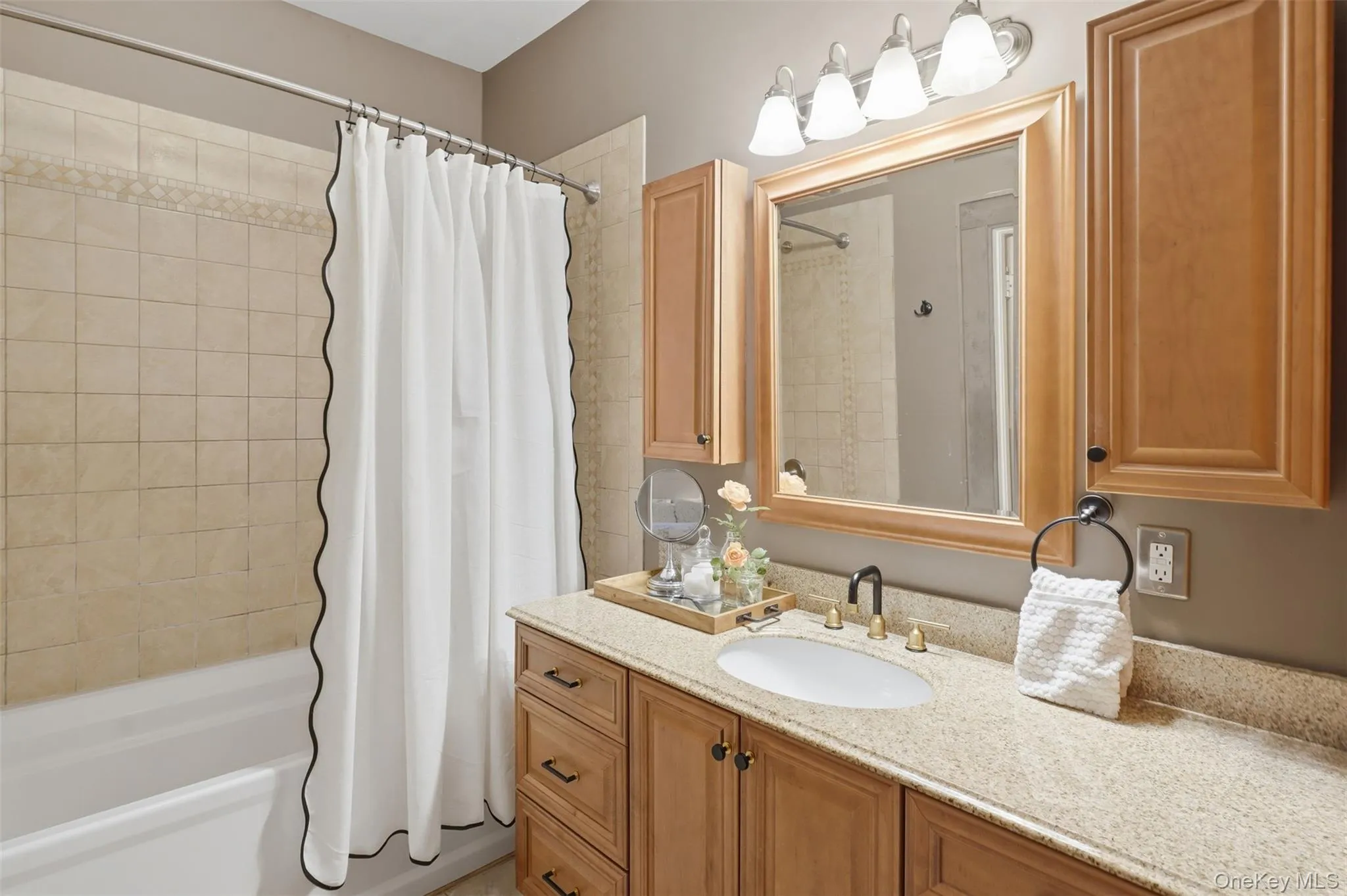 315 Bellvale Lakes Road, Warwick (town), NY, 4 Bedrooms Bedrooms, 11 Rooms Rooms,2 BathroomsBathrooms,Residential,For Rent,Bellvale Lakes,0,1016008 315 Bellvale Lakes Road, Warwick (town), NY, 4 Bedrooms Bedrooms, 11 Rooms Rooms,2 BathroomsBathrooms,Residential,For Rent,Bellvale Lakes,0,1016008