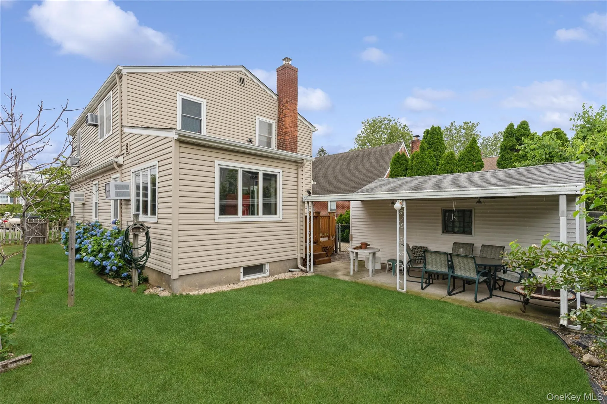 163 Bregman Avenue, North Hempstead, NY, 3 Bedrooms Bedrooms, 9 Rooms Rooms,2 BathroomsBathrooms,Residential,For Rent,Bregman,0,KEY1016013 163 Bregman Avenue, North Hempstead, NY, 3 Bedrooms Bedrooms, 9 Rooms Rooms,2 BathroomsBathrooms,Residential,For Rent,Bregman,0,KEY1016013