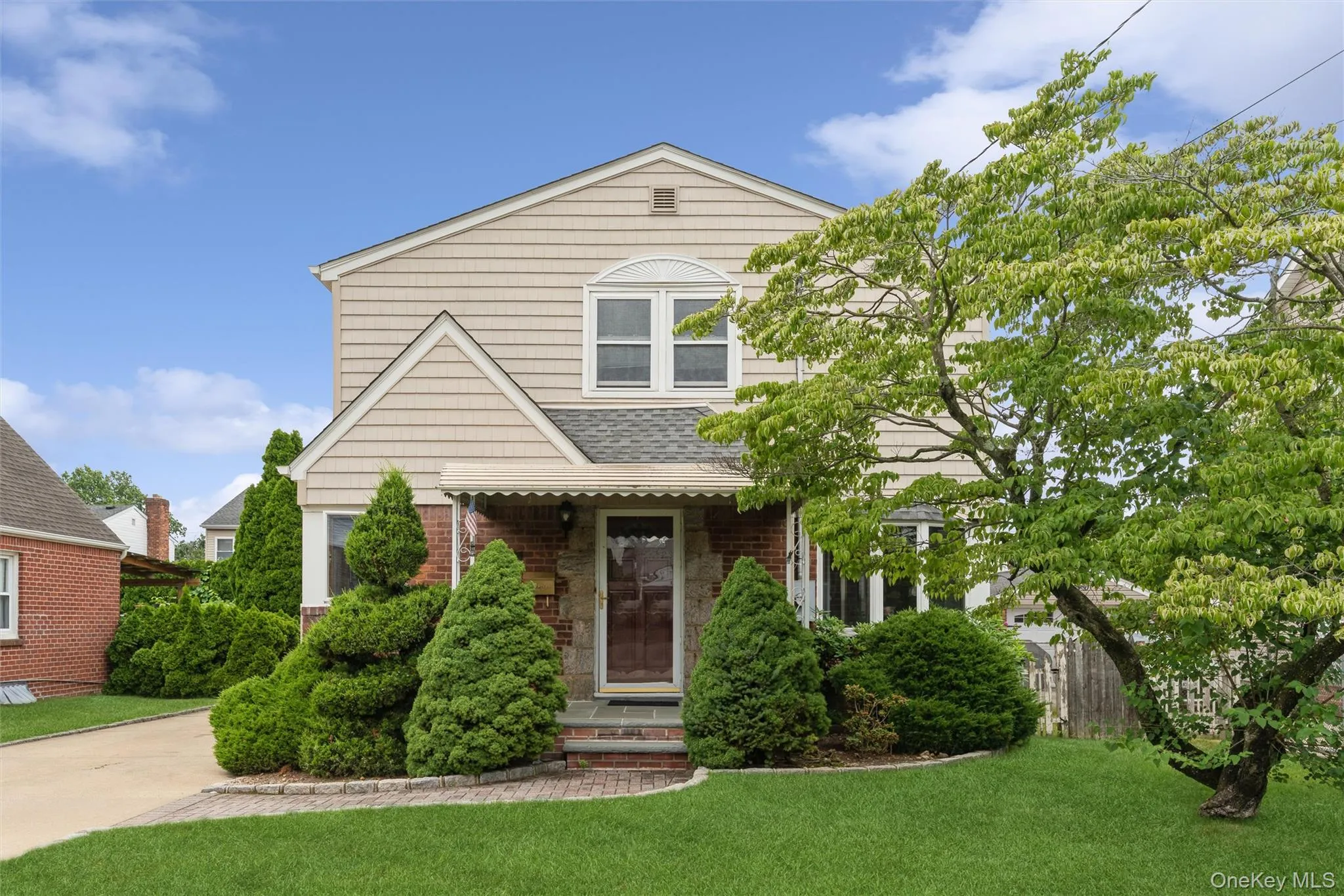 163 Bregman Avenue, North Hempstead, NY, 3 Bedrooms Bedrooms, 9 Rooms Rooms,2 BathroomsBathrooms,Residential,For Rent,Bregman,0,KEY1016013 163 Bregman Avenue, North Hempstead, NY, 3 Bedrooms Bedrooms, 9 Rooms Rooms,2 BathroomsBathrooms,Residential,For Rent,Bregman,0,KEY1016013