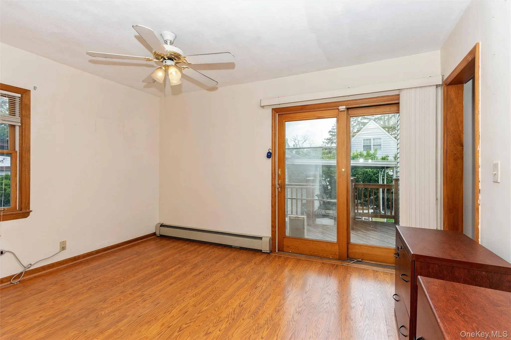 Den/ Possible 4th Bedroom Den/ Possible 4th Bedroom