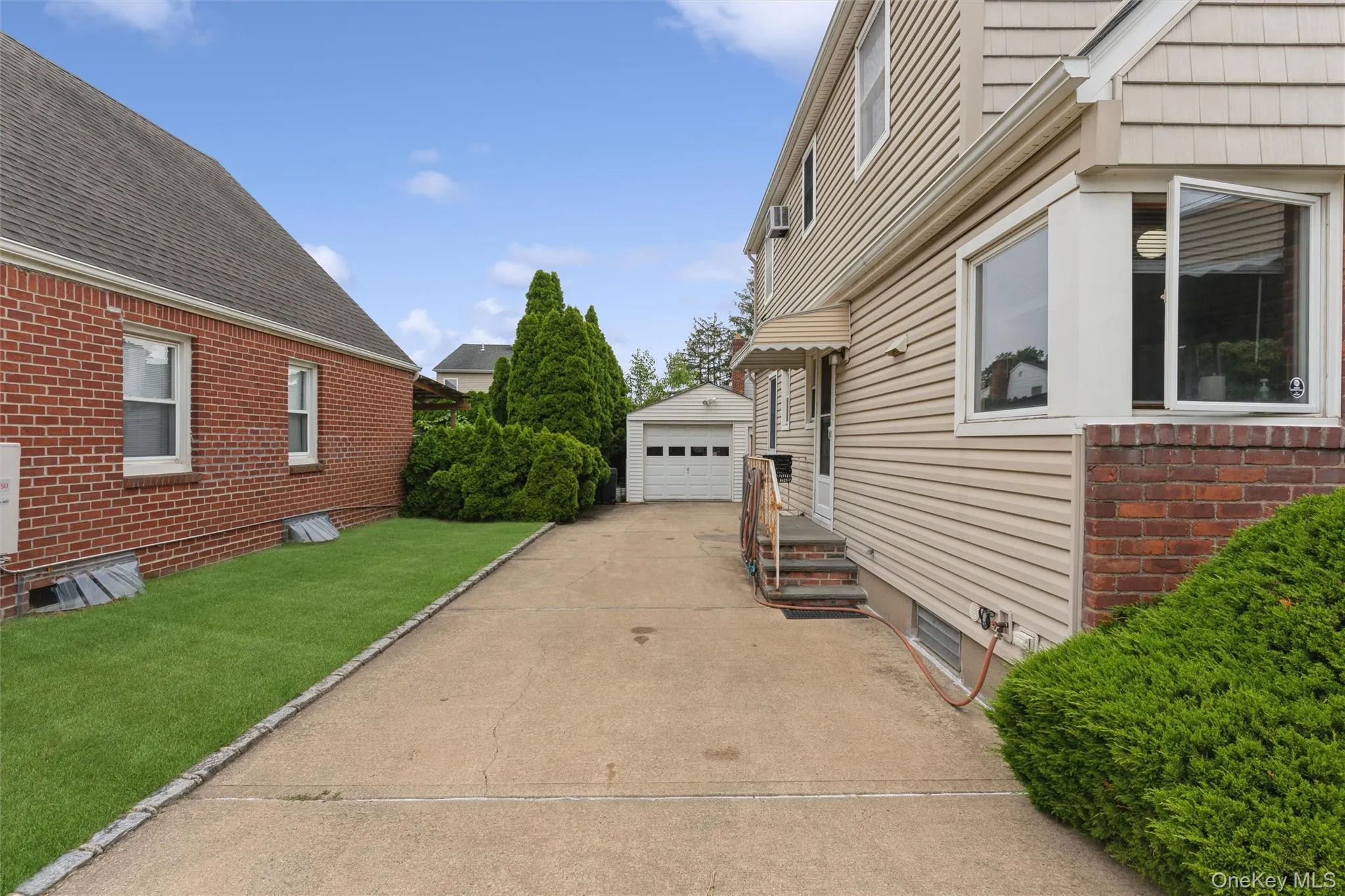 163 Bregman Avenue, North Hempstead, NY, 3 Bedrooms Bedrooms, 9 Rooms Rooms,2 BathroomsBathrooms,Residential,For Rent,Bregman,0,KEY1016013 163 Bregman Avenue, North Hempstead, NY, 3 Bedrooms Bedrooms, 9 Rooms Rooms,2 BathroomsBathrooms,Residential,For Rent,Bregman,0,KEY1016013