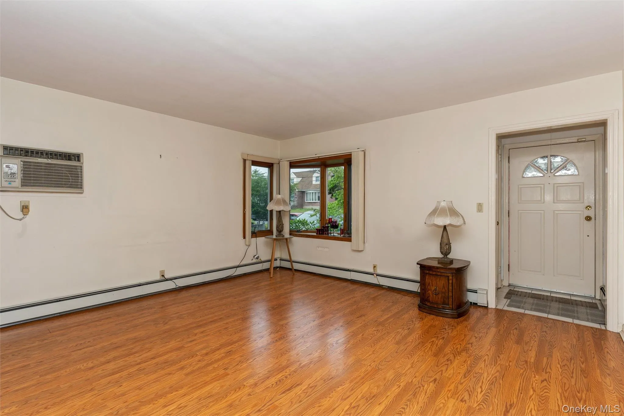 163 Bregman Avenue, North Hempstead, NY, 3 Bedrooms Bedrooms, 9 Rooms Rooms,2 BathroomsBathrooms,Residential,For Rent,Bregman,0,KEY1016013 163 Bregman Avenue, North Hempstead, NY, 3 Bedrooms Bedrooms, 9 Rooms Rooms,2 BathroomsBathrooms,Residential,For Rent,Bregman,0,KEY1016013