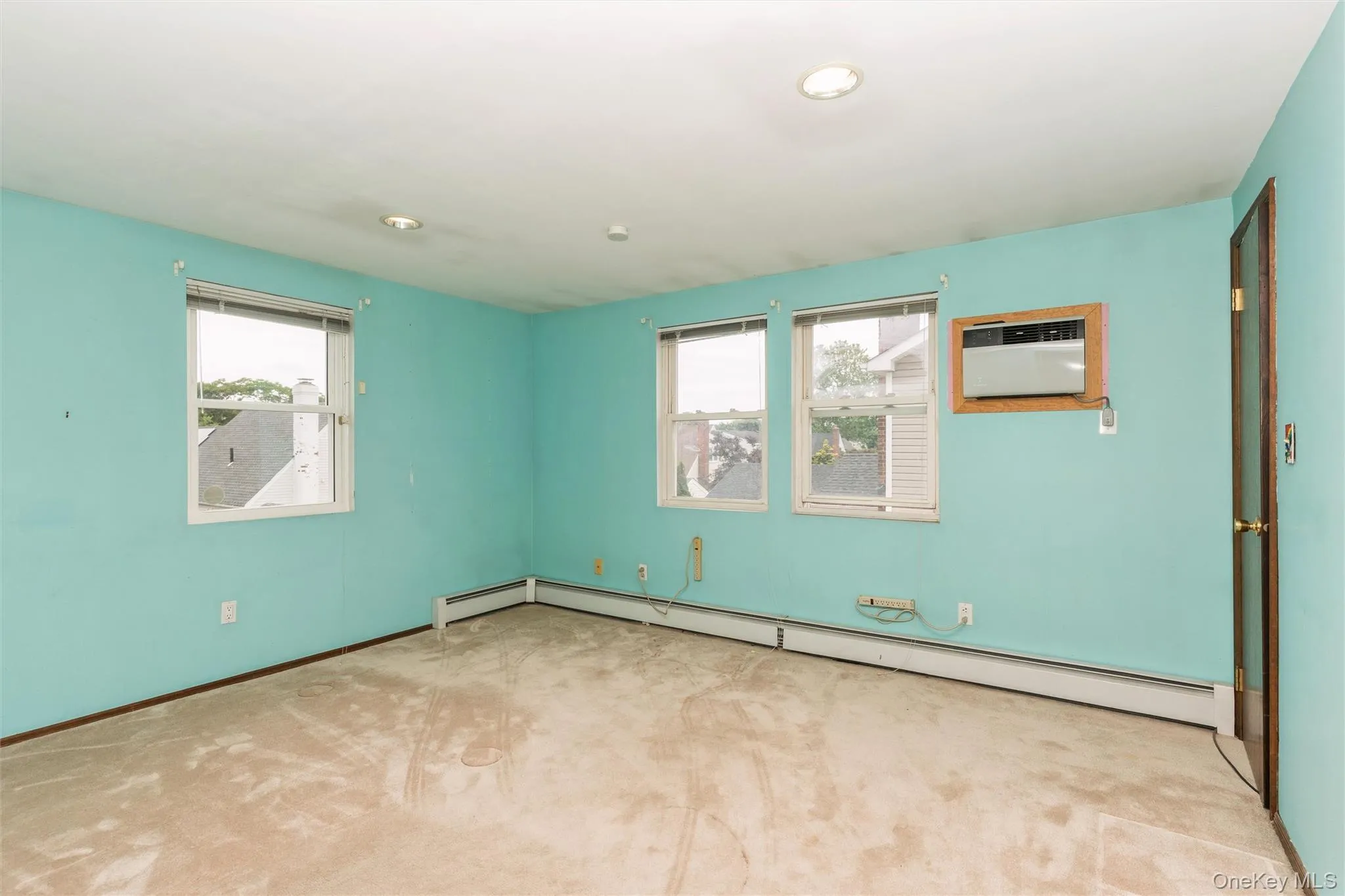 2nd Bedroom 2nd Bedroom