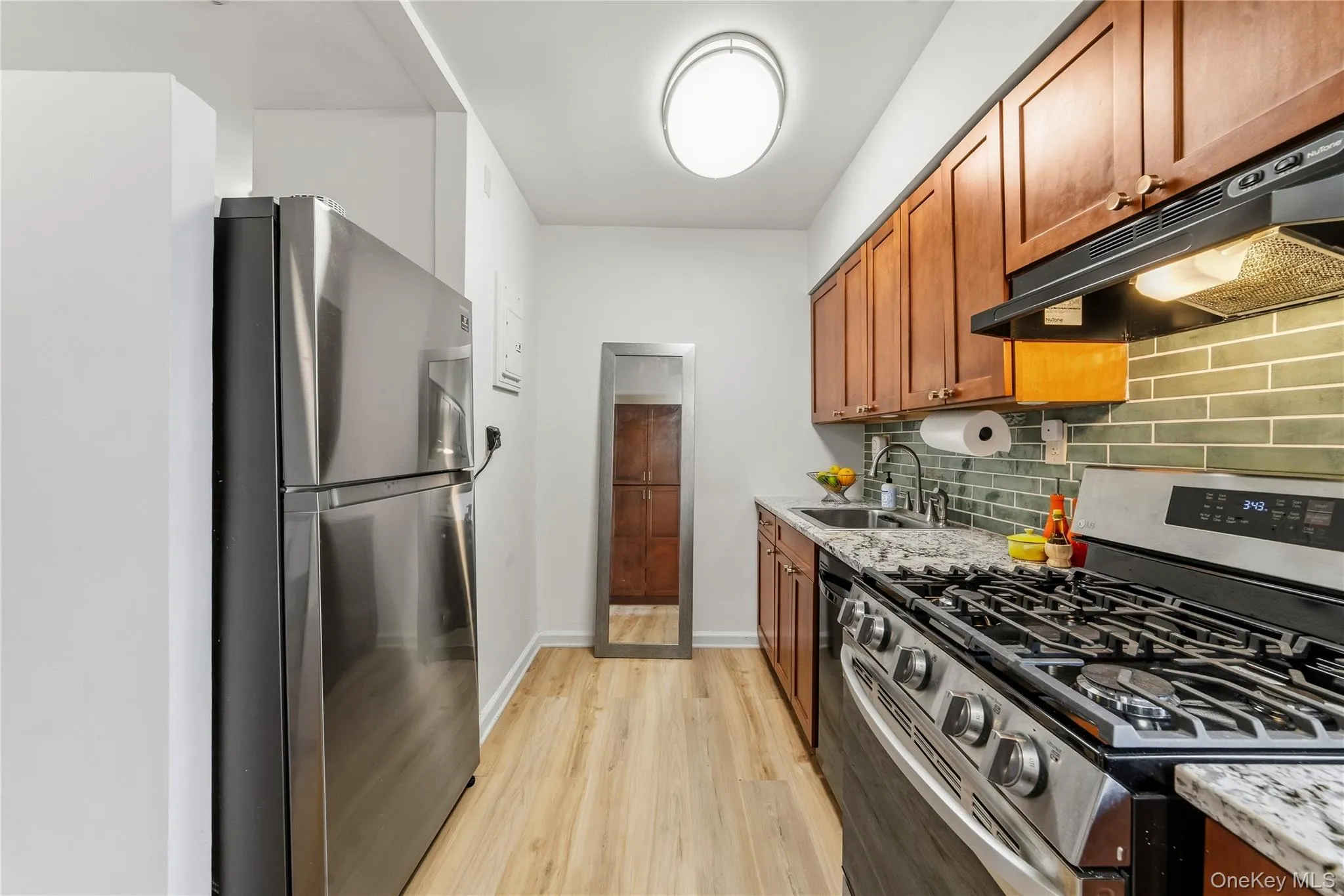 9 Bryant Crescent, White Plains, NY, 2 Bedrooms Bedrooms, 4 Rooms Rooms,1 BathroomBathrooms,Residential,For Rent,Bryant,0,1016014 9 Bryant Crescent, White Plains, NY, 2 Bedrooms Bedrooms, 4 Rooms Rooms,1 BathroomBathrooms,Residential,For Rent,Bryant,0,1016014