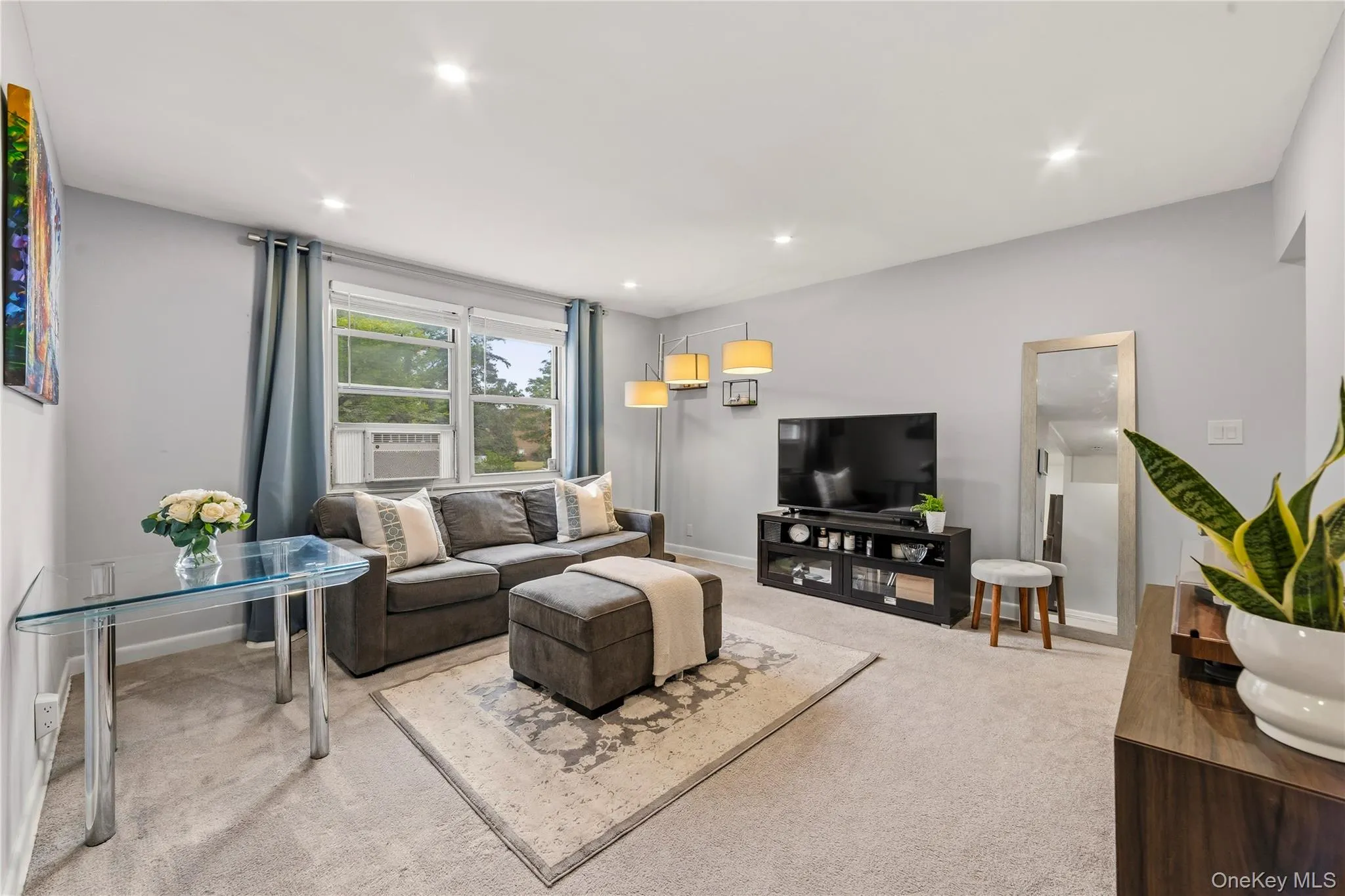 9 Bryant Crescent, White Plains, NY, 2 Bedrooms Bedrooms, 4 Rooms Rooms,1 BathroomBathrooms,Residential,For Rent,Bryant,0,1016014 9 Bryant Crescent, White Plains, NY, 2 Bedrooms Bedrooms, 4 Rooms Rooms,1 BathroomBathrooms,Residential,For Rent,Bryant,0,1016014