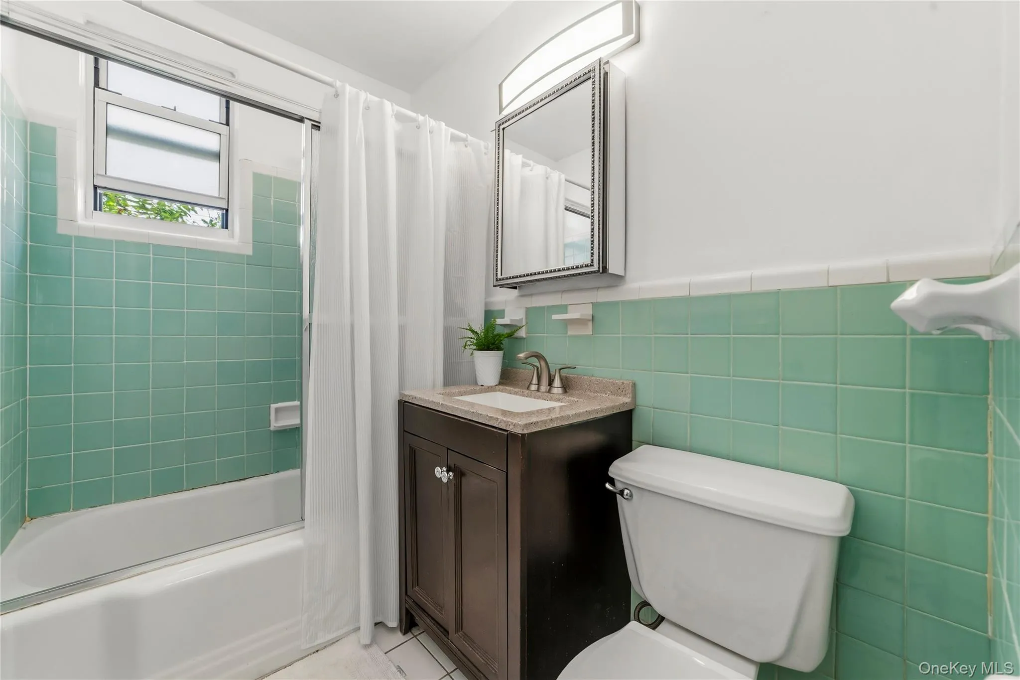 9 Bryant Crescent, White Plains, NY, 2 Bedrooms Bedrooms, 4 Rooms Rooms,1 BathroomBathrooms,Residential,For Rent,Bryant,0,1016014 9 Bryant Crescent, White Plains, NY, 2 Bedrooms Bedrooms, 4 Rooms Rooms,1 BathroomBathrooms,Residential,For Rent,Bryant,0,1016014