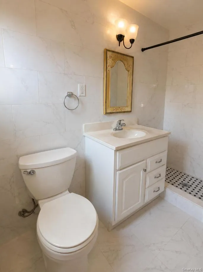 2 Arbor Place, Glen Cove, NY, 4 Bedrooms Bedrooms, 6 Rooms Rooms,2 BathroomsBathrooms,Residential Lease,For Rent,Arbor,0,1016018 2 Arbor Place, Glen Cove, NY, 4 Bedrooms Bedrooms, 6 Rooms Rooms,2 BathroomsBathrooms,Residential Lease,For Rent,Arbor,0,1016018