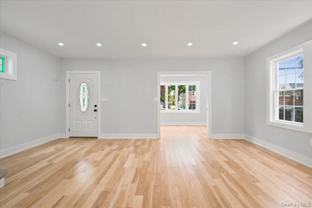 3426 209th Street, New York, NY, 4 Bedrooms Bedrooms, 12 Rooms Rooms,3 BathroomsBathrooms,Residential,For Rent,209th,0,1016019 3426 209th Street, New York, NY, 4 Bedrooms Bedrooms, 12 Rooms Rooms,3 BathroomsBathrooms,Residential,For Rent,209th,0,1016019