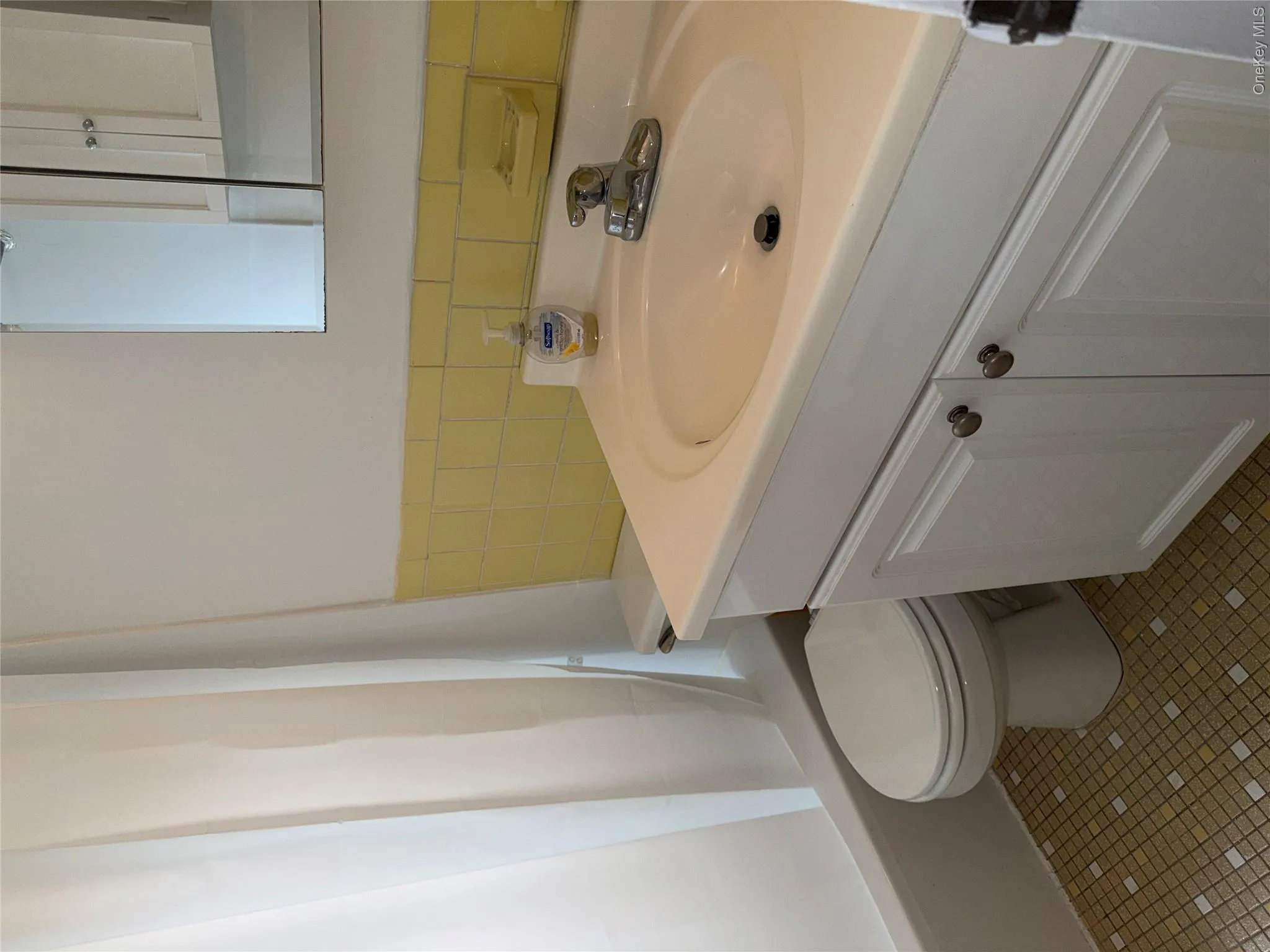 27 Bon Aire Circle, Ramapo, NY, 2 Bedrooms Bedrooms, 5 Rooms Rooms,1 BathroomBathrooms,Residential Lease,For Rent,Bon Aire,0,1016024 27 Bon Aire Circle, Ramapo, NY, 2 Bedrooms Bedrooms, 5 Rooms Rooms,1 BathroomBathrooms,Residential Lease,For Rent,Bon Aire,0,1016024