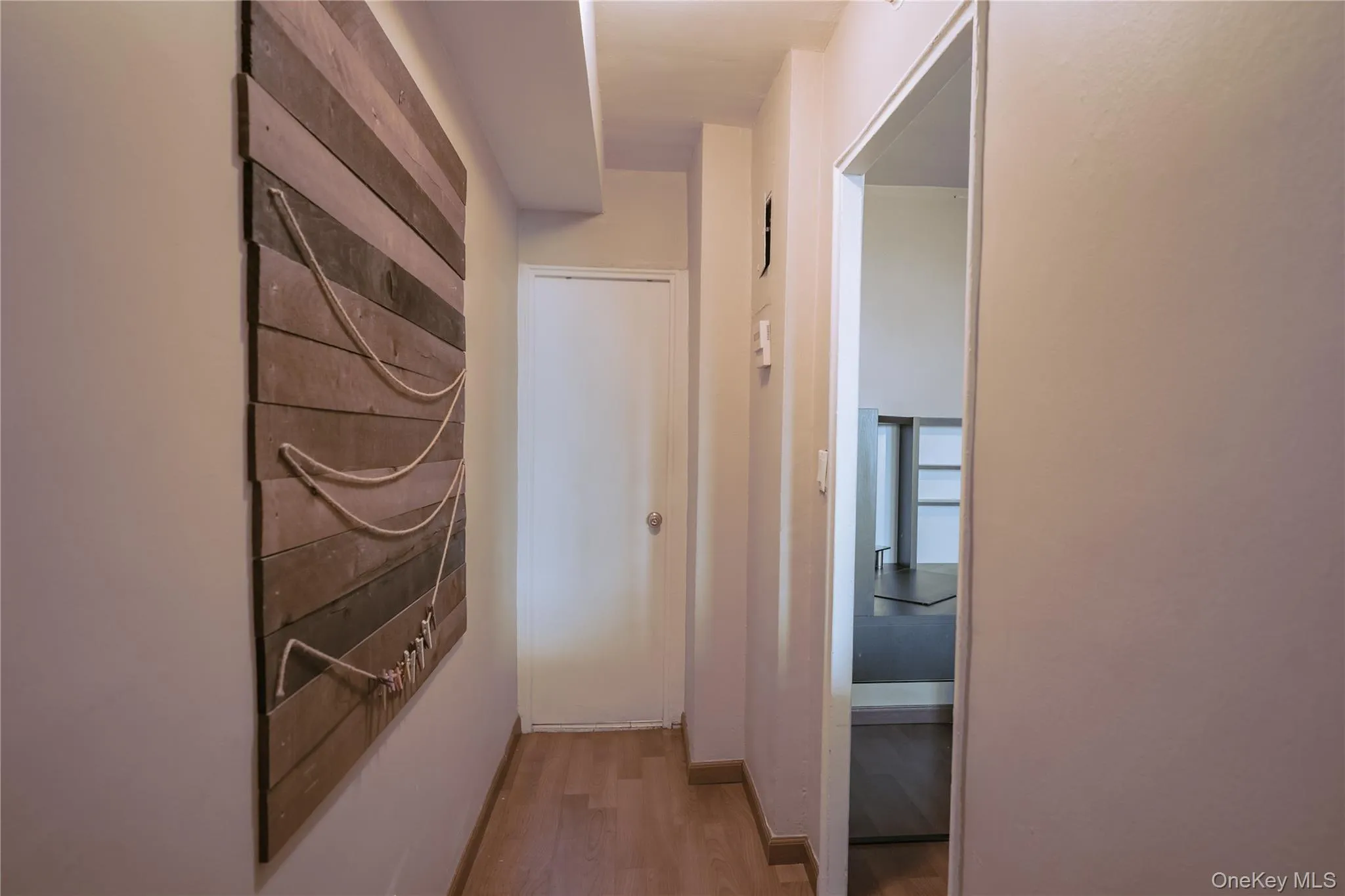 61-25 98th Street, New York, NY, 1 Bedroom Bedrooms, 4 Rooms Rooms,1 BathroomBathrooms,Residential,For Rent,98th,0,1016026 61-25 98th Street, New York, NY, 1 Bedroom Bedrooms, 4 Rooms Rooms,1 BathroomBathrooms,Residential,For Rent,98th,0,1016026