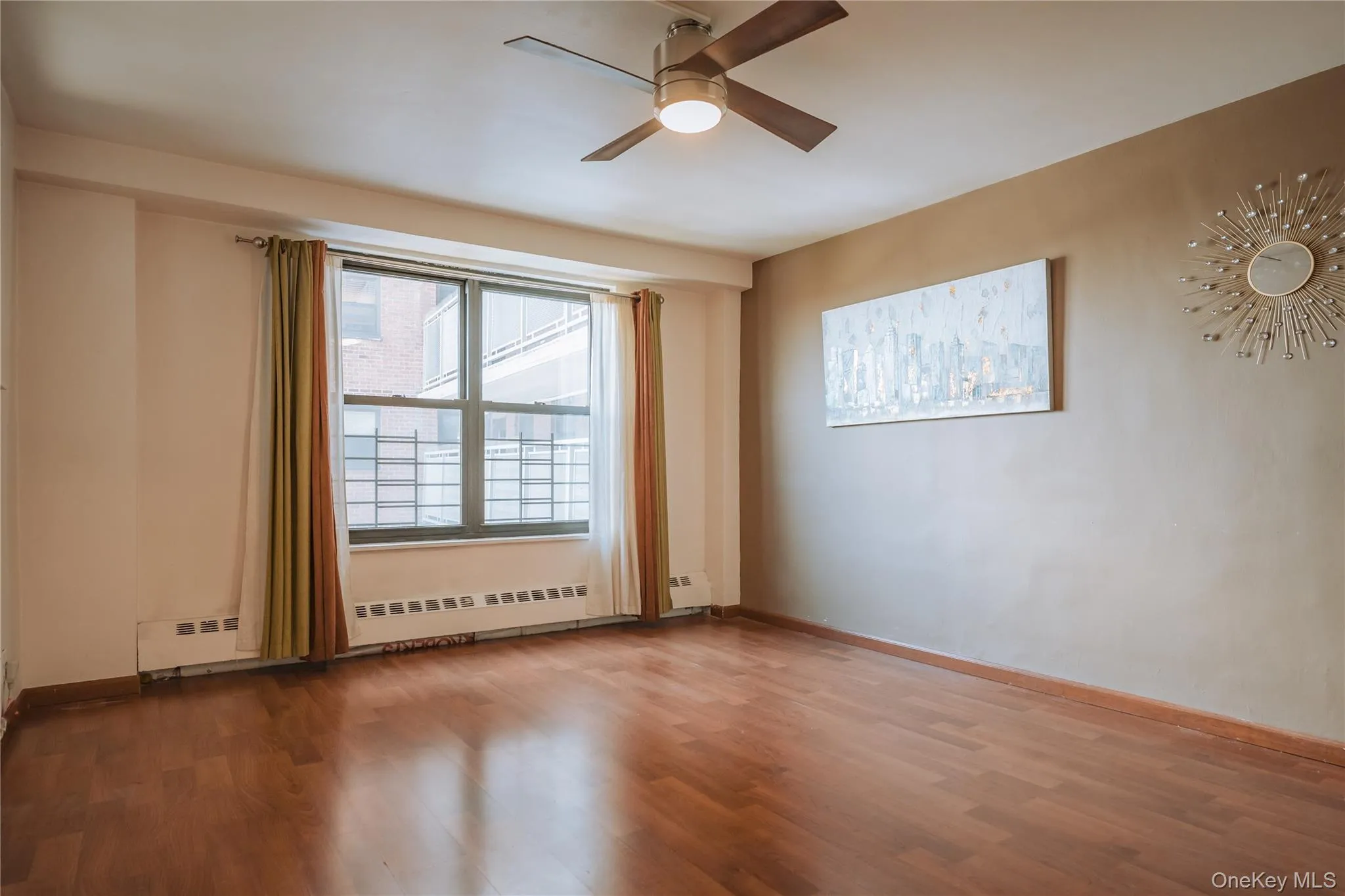 61-25 98th Street, New York, NY, 1 Bedroom Bedrooms, 4 Rooms Rooms,1 BathroomBathrooms,Residential,For Rent,98th,0,1016026 61-25 98th Street, New York, NY, 1 Bedroom Bedrooms, 4 Rooms Rooms,1 BathroomBathrooms,Residential,For Rent,98th,0,1016026