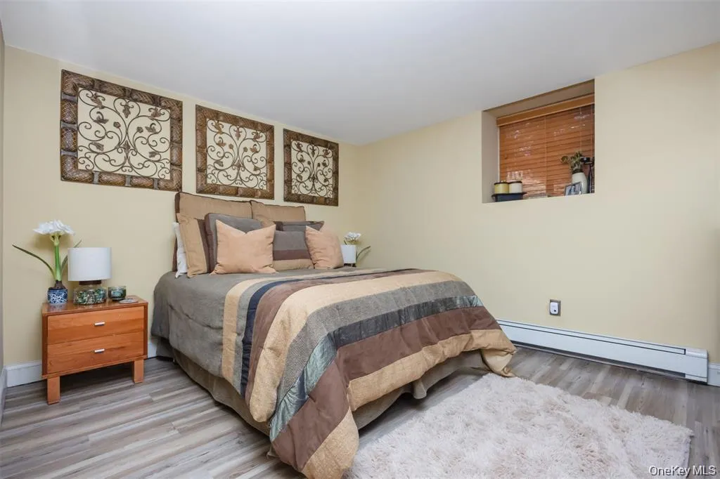 1680 lake Avenue, Hempstead, NY, 6 Bedrooms Bedrooms, 12 Rooms Rooms,5 BathroomsBathrooms,Residential,For Rent,lake,0,1016033 1680 lake Avenue, Hempstead, NY, 6 Bedrooms Bedrooms, 12 Rooms Rooms,5 BathroomsBathrooms,Residential,For Rent,lake,0,1016033