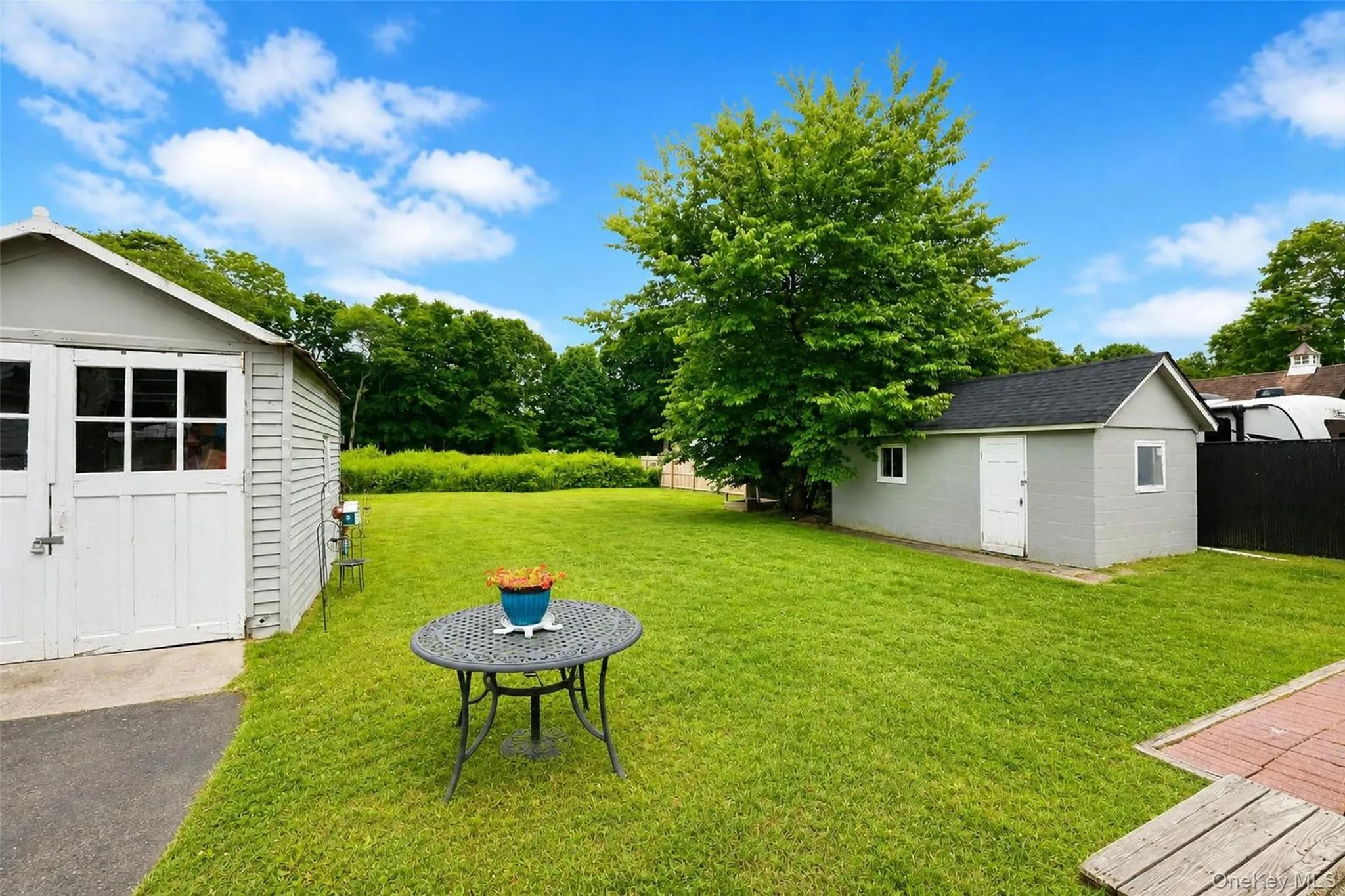 10 Dale Drive, Islip, NY, 2 Bedrooms Bedrooms, 5 Rooms Rooms,1 BathroomBathrooms,Residential Lease,For Rent,Dale,0,KEY1016036 10 Dale Drive, Islip, NY, 2 Bedrooms Bedrooms, 5 Rooms Rooms,1 BathroomBathrooms,Residential Lease,For Rent,Dale,0,KEY1016036