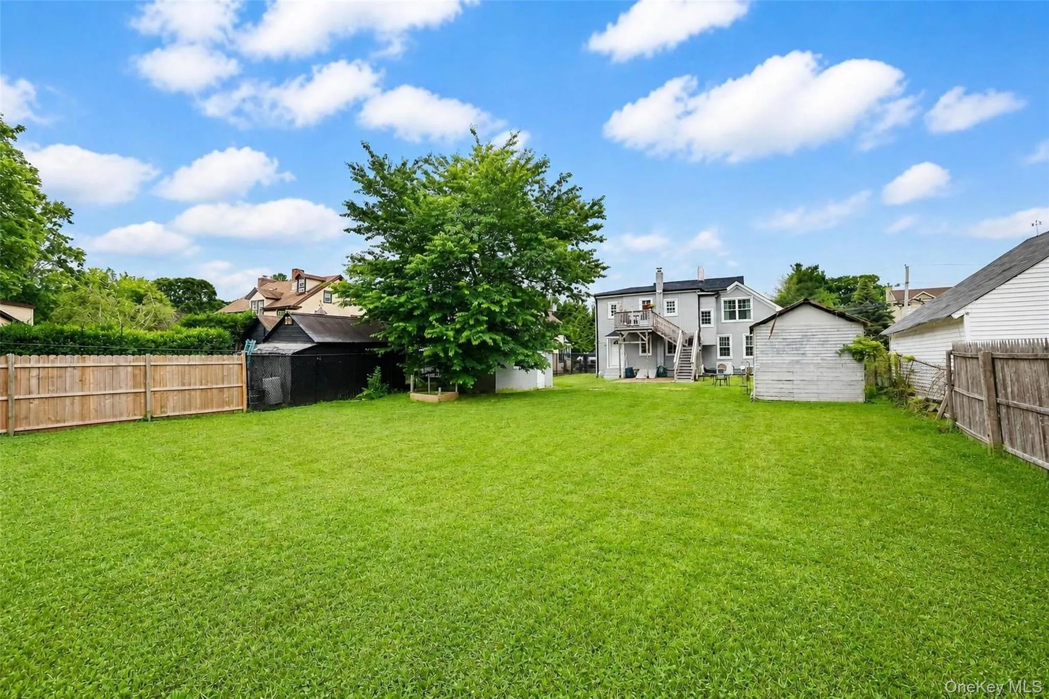 10 Dale Drive, Islip, NY, 2 Bedrooms Bedrooms, 5 Rooms Rooms,1 BathroomBathrooms,Residential Lease,For Rent,Dale,0,KEY1016036 10 Dale Drive, Islip, NY, 2 Bedrooms Bedrooms, 5 Rooms Rooms,1 BathroomBathrooms,Residential Lease,For Rent,Dale,0,KEY1016036