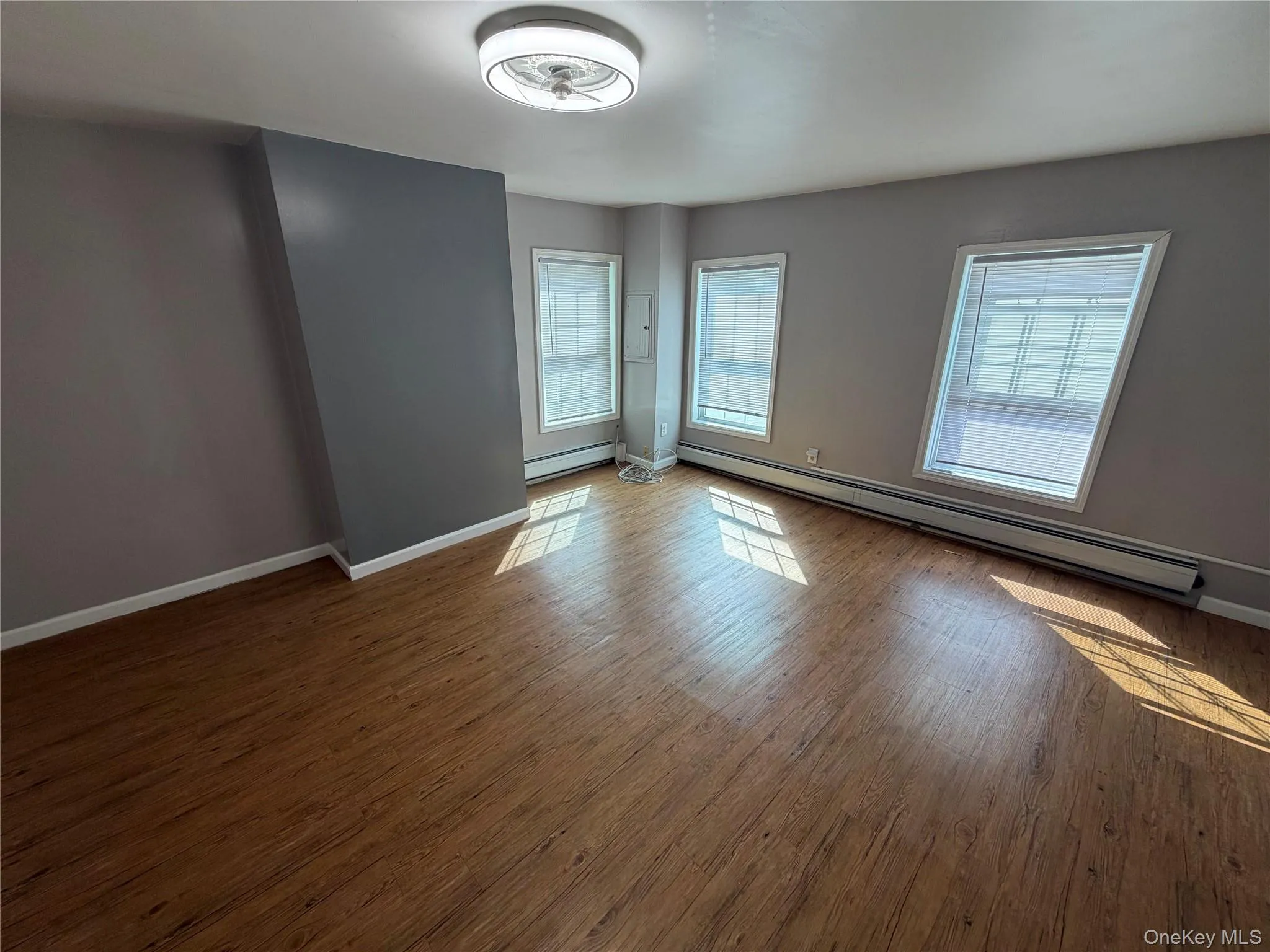 93 Catharine Street, Poughkeepsie, NY, 2 Bedrooms Bedrooms, 4 Rooms Rooms,1 BathroomBathrooms,Residential Lease,For Rent,Catharine,0,1016038 93 Catharine Street, Poughkeepsie, NY, 2 Bedrooms Bedrooms, 4 Rooms Rooms,1 BathroomBathrooms,Residential Lease,For Rent,Catharine,0,1016038