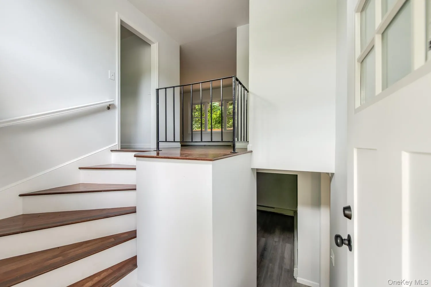 33 Horizon Hill Drive, Poughkeepsie, NY, 3 Bedrooms Bedrooms, 8 Rooms Rooms,2 BathroomsBathrooms,Residential,For Rent,Horizon Hill,0,1016046 33 Horizon Hill Drive, Poughkeepsie, NY, 3 Bedrooms Bedrooms, 8 Rooms Rooms,2 BathroomsBathrooms,Residential,For Rent,Horizon Hill,0,1016046