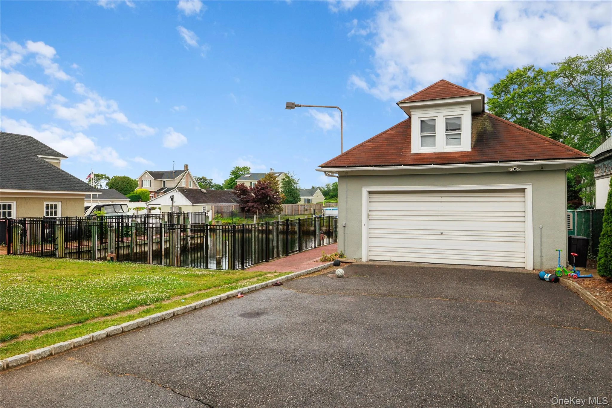 44 Montgomery Avenue, Islip, NY, 5 Bedrooms Bedrooms, 12 Rooms Rooms,4 BathroomsBathrooms,Residential,For Rent,Montgomery,0,KEY1016052 44 Montgomery Avenue, Islip, NY, 5 Bedrooms Bedrooms, 12 Rooms Rooms,4 BathroomsBathrooms,Residential,For Rent,Montgomery,0,KEY1016052