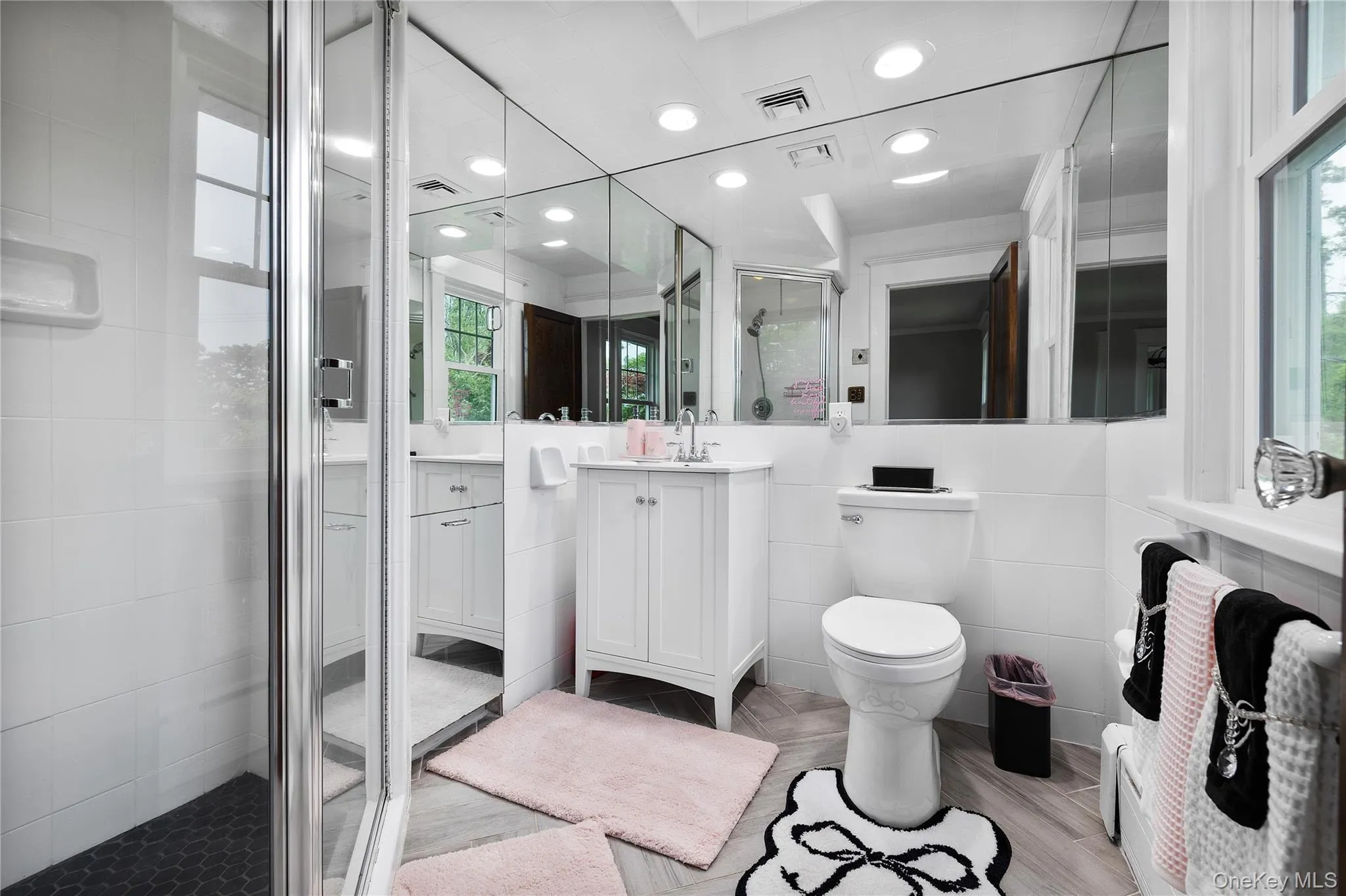 44 Montgomery Avenue, Islip, NY, 5 Bedrooms Bedrooms, 12 Rooms Rooms,4 BathroomsBathrooms,Residential,For Rent,Montgomery,0,KEY1016052 44 Montgomery Avenue, Islip, NY, 5 Bedrooms Bedrooms, 12 Rooms Rooms,4 BathroomsBathrooms,Residential,For Rent,Montgomery,0,KEY1016052