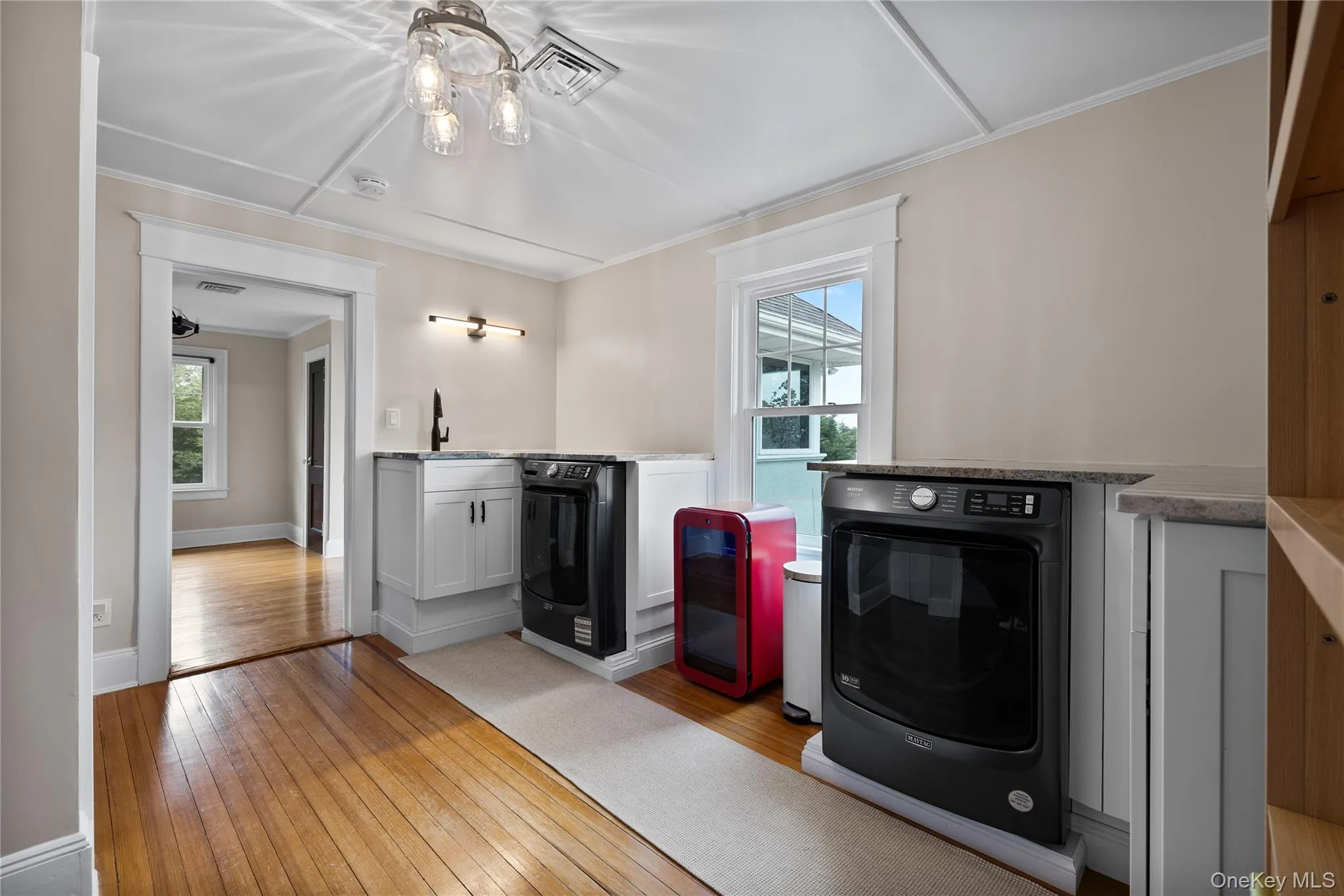 44 Montgomery Avenue, Islip, NY, 5 Bedrooms Bedrooms, 12 Rooms Rooms,4 BathroomsBathrooms,Residential,For Rent,Montgomery,0,KEY1016052 44 Montgomery Avenue, Islip, NY, 5 Bedrooms Bedrooms, 12 Rooms Rooms,4 BathroomsBathrooms,Residential,For Rent,Montgomery,0,KEY1016052