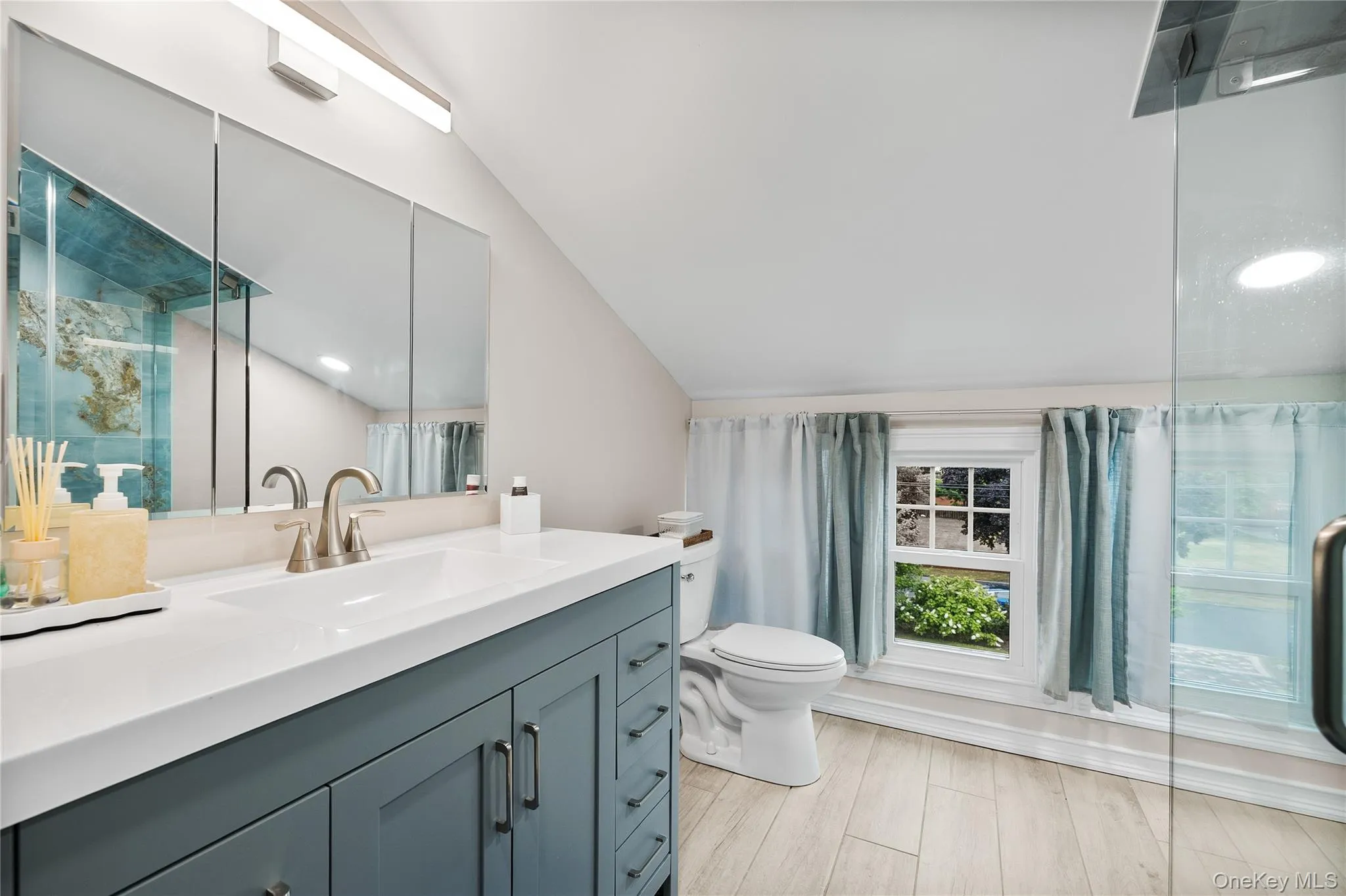 44 Montgomery Avenue, Islip, NY, 5 Bedrooms Bedrooms, 12 Rooms Rooms,4 BathroomsBathrooms,Residential,For Rent,Montgomery,0,KEY1016052 44 Montgomery Avenue, Islip, NY, 5 Bedrooms Bedrooms, 12 Rooms Rooms,4 BathroomsBathrooms,Residential,For Rent,Montgomery,0,KEY1016052