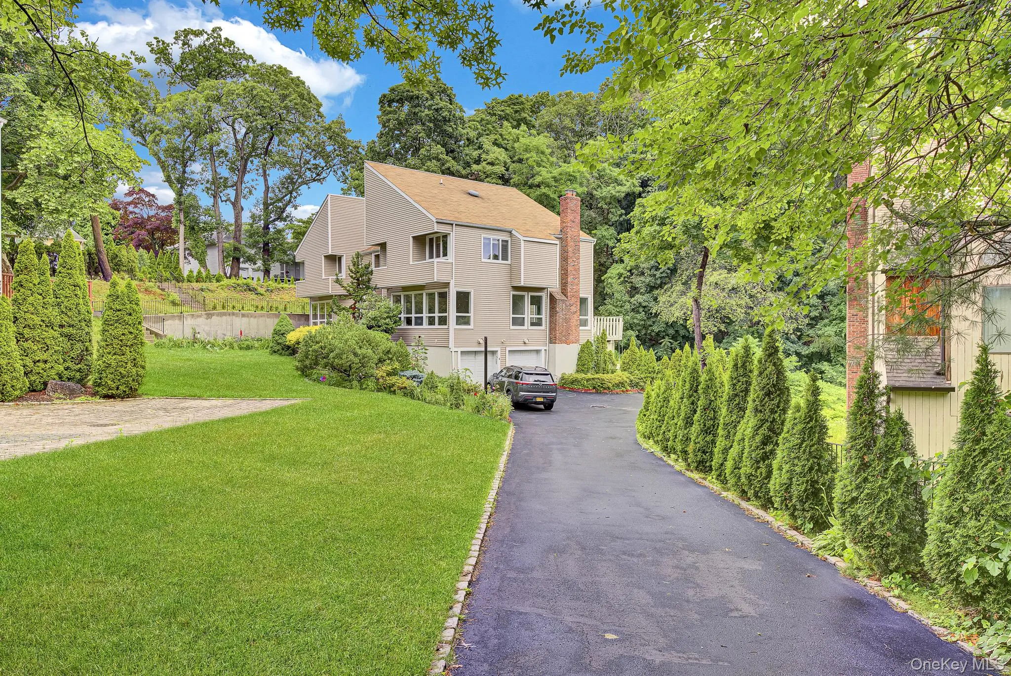 4 Verity Lane, North Hempstead, NY, 5 Bedrooms Bedrooms, 10 Rooms Rooms,4 BathroomsBathrooms,Residential,For Rent,Verity,0,1016057 4 Verity Lane, North Hempstead, NY, 5 Bedrooms Bedrooms, 10 Rooms Rooms,4 BathroomsBathrooms,Residential,For Rent,Verity,0,1016057