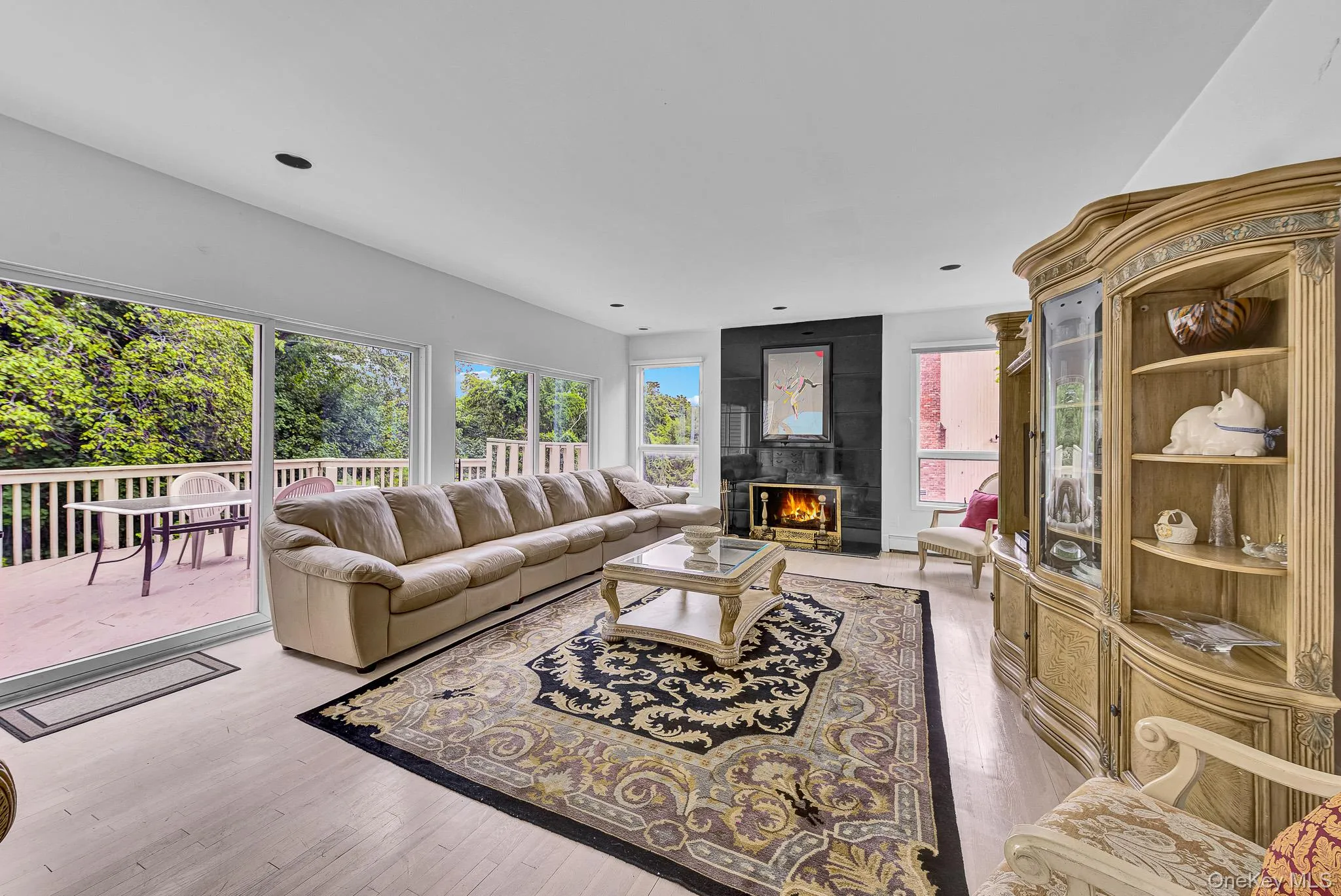4 Verity Lane, North Hempstead, NY, 5 Bedrooms Bedrooms, 10 Rooms Rooms,4 BathroomsBathrooms,Residential,For Rent,Verity,0,1016057 4 Verity Lane, North Hempstead, NY, 5 Bedrooms Bedrooms, 10 Rooms Rooms,4 BathroomsBathrooms,Residential,For Rent,Verity,0,1016057