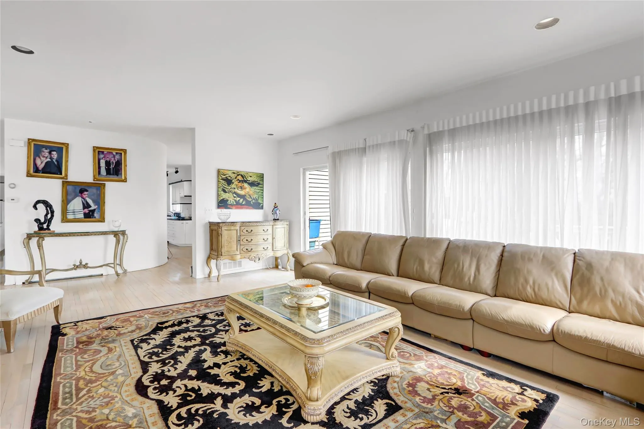 4 Verity Lane, North Hempstead, NY, 5 Bedrooms Bedrooms, 10 Rooms Rooms,4 BathroomsBathrooms,Residential,For Rent,Verity,0,1016057 4 Verity Lane, North Hempstead, NY, 5 Bedrooms Bedrooms, 10 Rooms Rooms,4 BathroomsBathrooms,Residential,For Rent,Verity,0,1016057