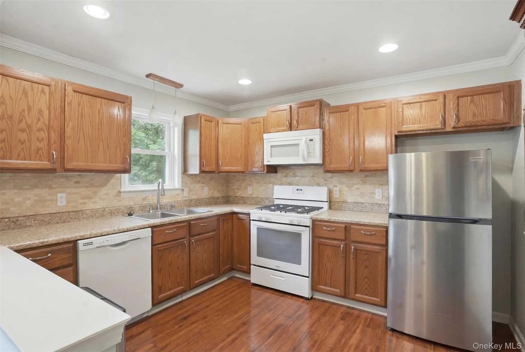 21 Overlook Avenue, Beacon, NY, 3 Bedrooms Bedrooms, 7 Rooms Rooms,2 BathroomsBathrooms,Residential,For Rent,Overlook,0,1016059 21 Overlook Avenue, Beacon, NY, 3 Bedrooms Bedrooms, 7 Rooms Rooms,2 BathroomsBathrooms,Residential,For Rent,Overlook,0,1016059
