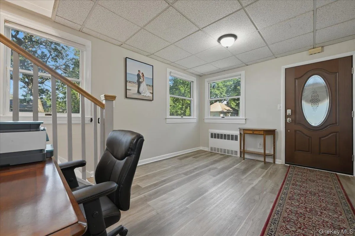 12 Thorne Street, Brookhaven, NY, 4 Bedrooms Bedrooms, 9 Rooms Rooms,2 BathroomsBathrooms,Residential,For Rent,Thorne,0,KEY1016062 12 Thorne Street, Brookhaven, NY, 4 Bedrooms Bedrooms, 9 Rooms Rooms,2 BathroomsBathrooms,Residential,For Rent,Thorne,0,KEY1016062