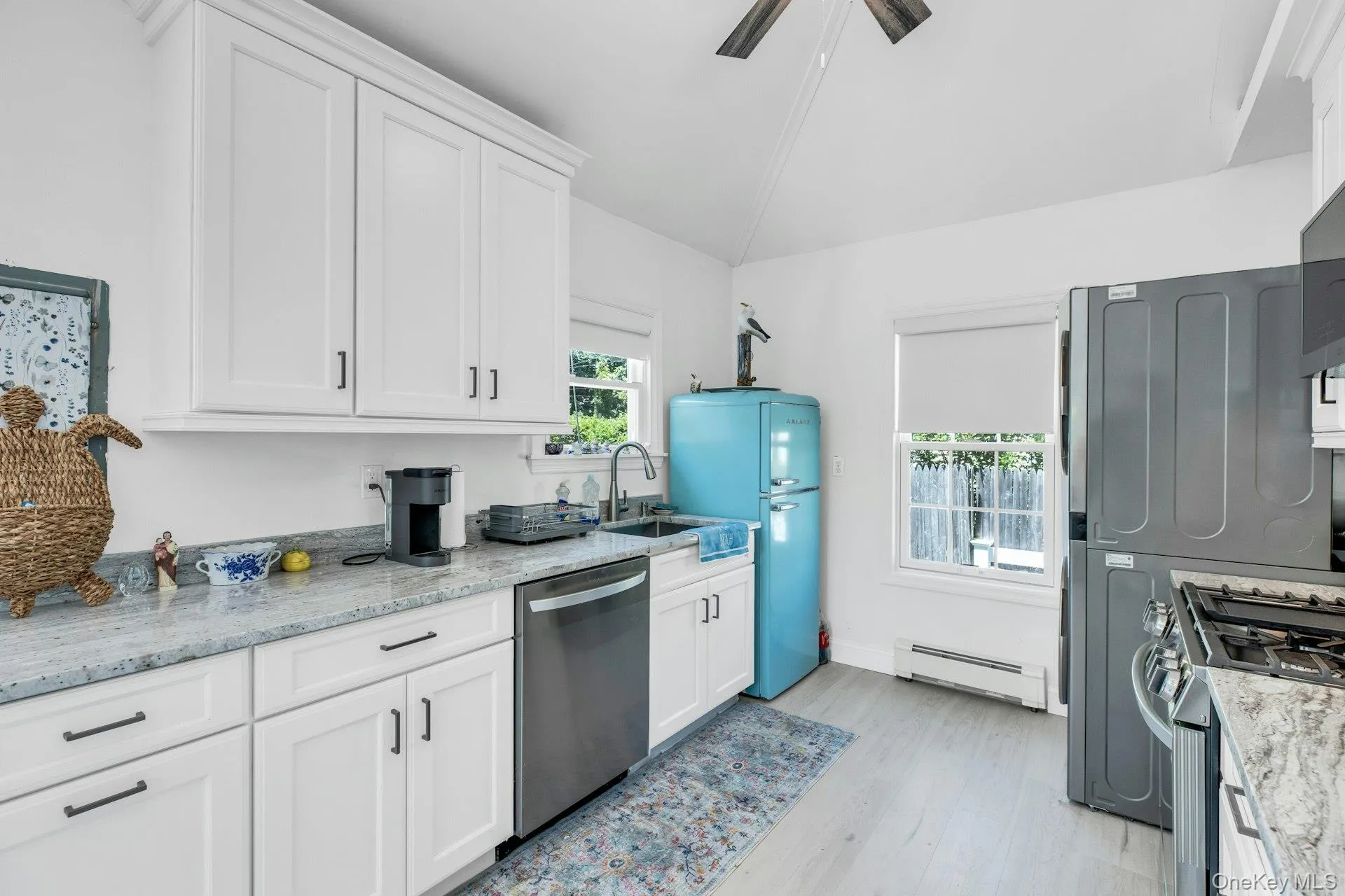 135 Noyack Avenue, Southampton, NY, 2 Bedrooms Bedrooms, 5 Rooms Rooms,1 BathroomBathrooms,Residential Lease,For Rent,Noyack,0,1016068 135 Noyack Avenue, Southampton, NY, 2 Bedrooms Bedrooms, 5 Rooms Rooms,1 BathroomBathrooms,Residential Lease,For Rent,Noyack,0,1016068