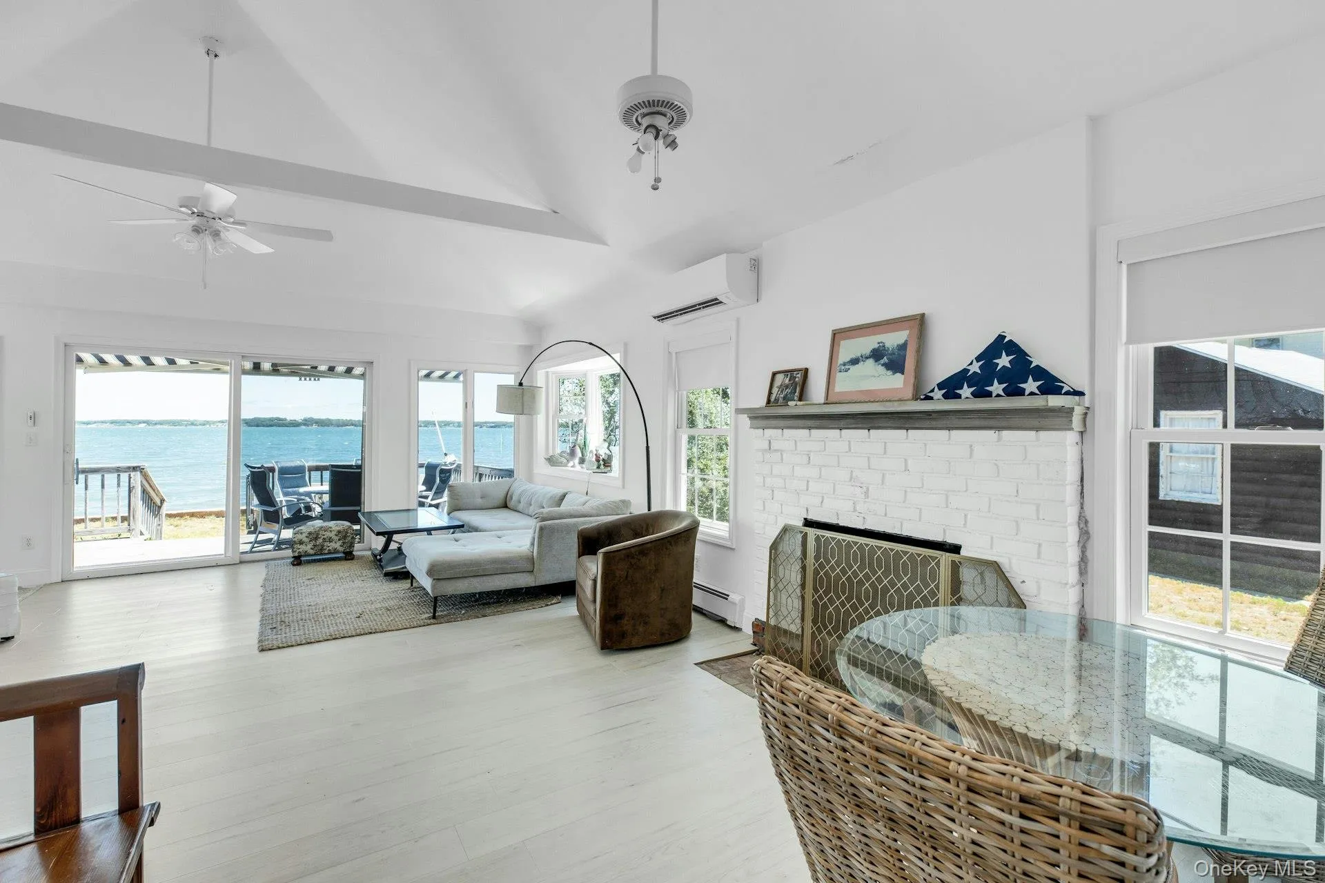 135 Noyack Avenue, Southampton, NY, 2 Bedrooms Bedrooms, 5 Rooms Rooms,1 BathroomBathrooms,Residential Lease,For Rent,Noyack,0,1016068 135 Noyack Avenue, Southampton, NY, 2 Bedrooms Bedrooms, 5 Rooms Rooms,1 BathroomBathrooms,Residential Lease,For Rent,Noyack,0,1016068