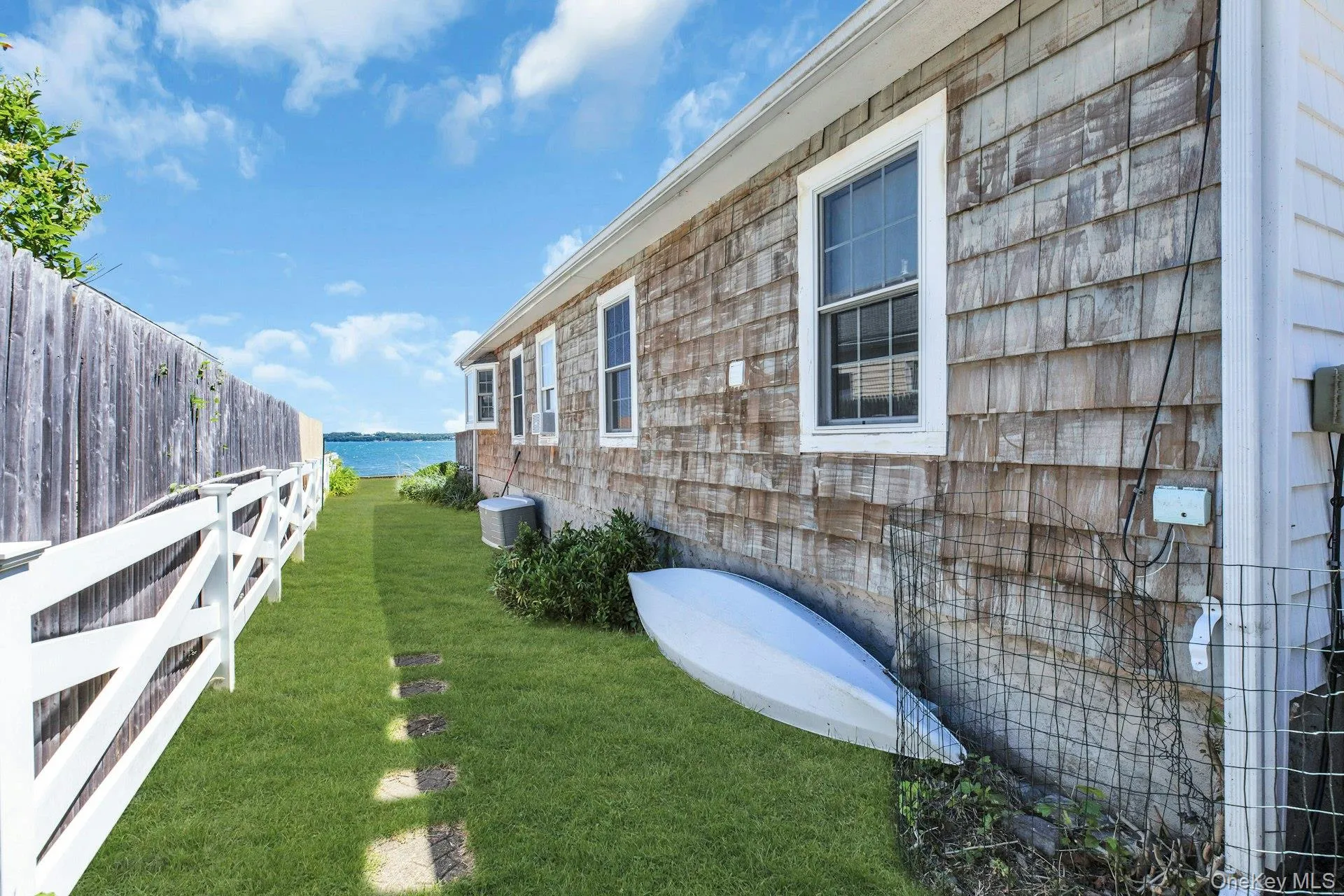 135 Noyack Avenue, Southampton, NY, 2 Bedrooms Bedrooms, 5 Rooms Rooms,1 BathroomBathrooms,Residential Lease,For Rent,Noyack,0,1016068 135 Noyack Avenue, Southampton, NY, 2 Bedrooms Bedrooms, 5 Rooms Rooms,1 BathroomBathrooms,Residential Lease,For Rent,Noyack,0,1016068