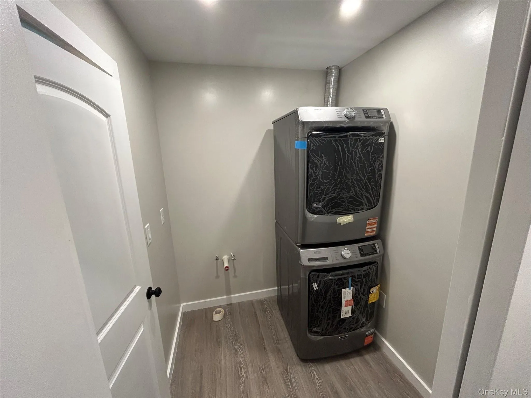 10 Diviesti Drive, Marlboro, NY, 2 Bedrooms Bedrooms, 6 Rooms Rooms,2 BathroomsBathrooms,Residential Lease,For Rent,Diviesti,0,1016069 10 Diviesti Drive, Marlboro, NY, 2 Bedrooms Bedrooms, 6 Rooms Rooms,2 BathroomsBathrooms,Residential Lease,For Rent,Diviesti,0,1016069