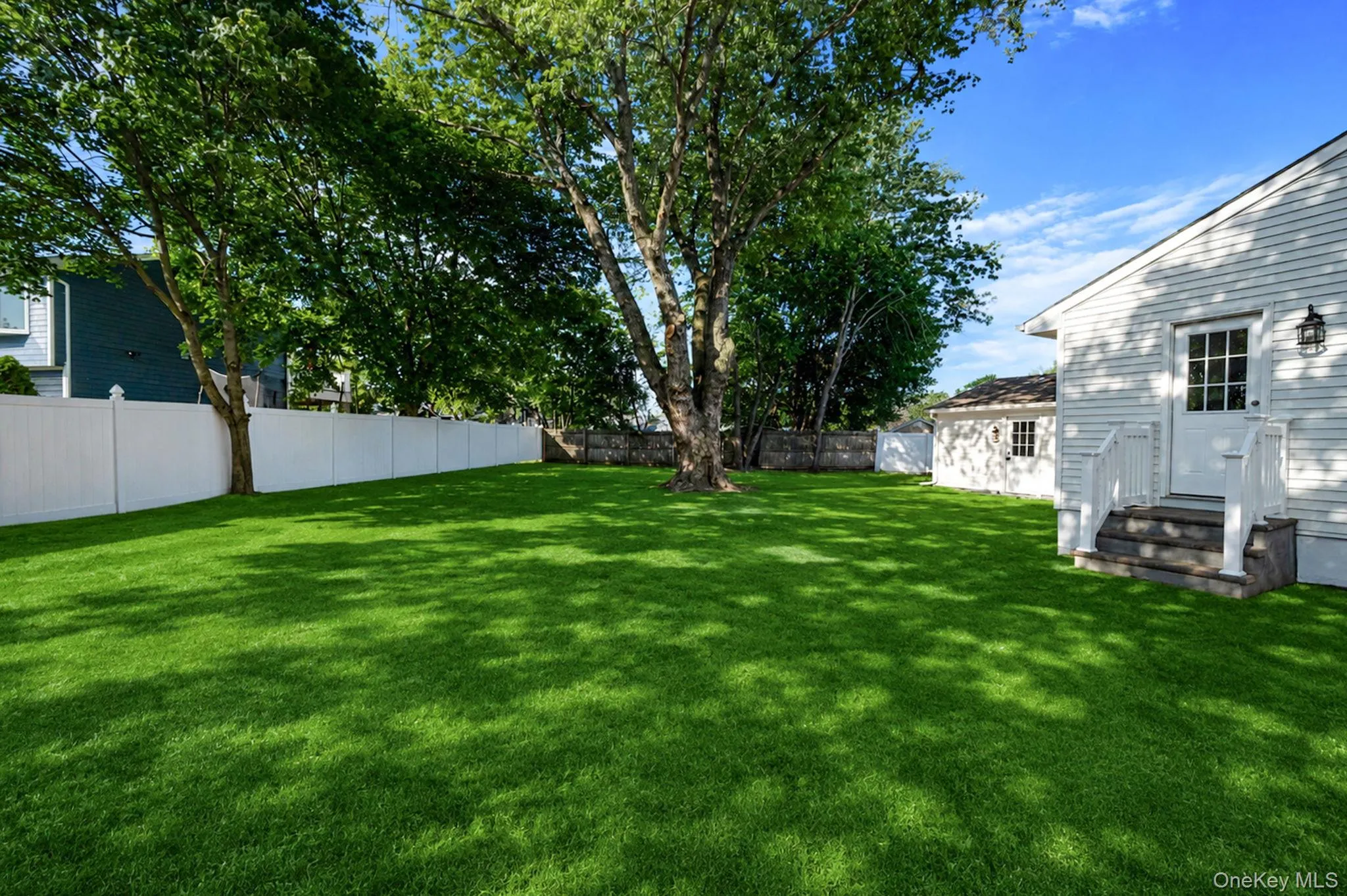 18 Joyce Drive, Riverhead, NY, 4 Bedrooms Bedrooms, 8 Rooms Rooms,3 BathroomsBathrooms,Residential,For Rent,Joyce,0,1016072 18 Joyce Drive, Riverhead, NY, 4 Bedrooms Bedrooms, 8 Rooms Rooms,3 BathroomsBathrooms,Residential,For Rent,Joyce,0,1016072