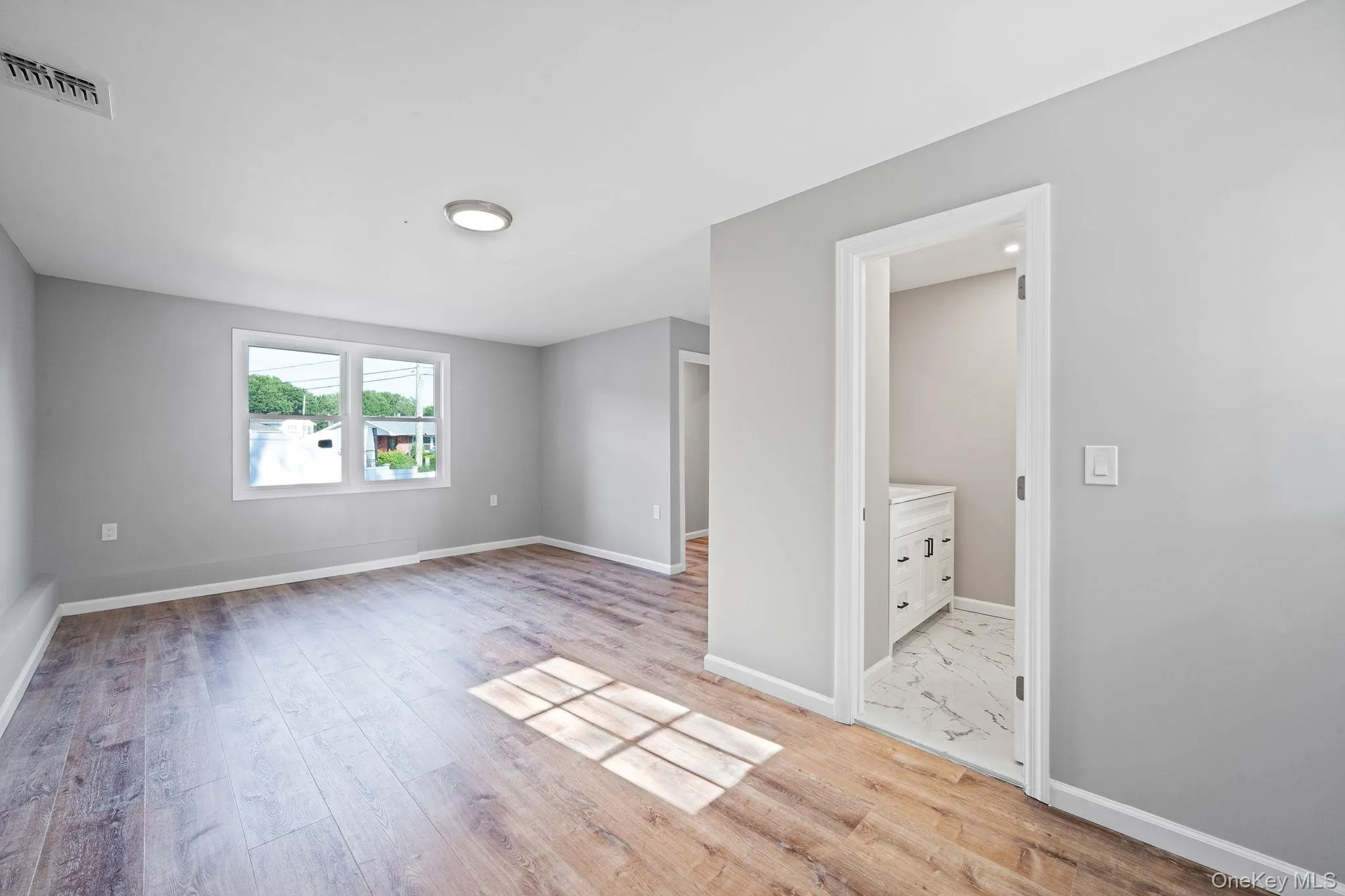 18 Joyce Drive, Riverhead, NY, 4 Bedrooms Bedrooms, 8 Rooms Rooms,3 BathroomsBathrooms,Residential,For Rent,Joyce,0,1016072 18 Joyce Drive, Riverhead, NY, 4 Bedrooms Bedrooms, 8 Rooms Rooms,3 BathroomsBathrooms,Residential,For Rent,Joyce,0,1016072