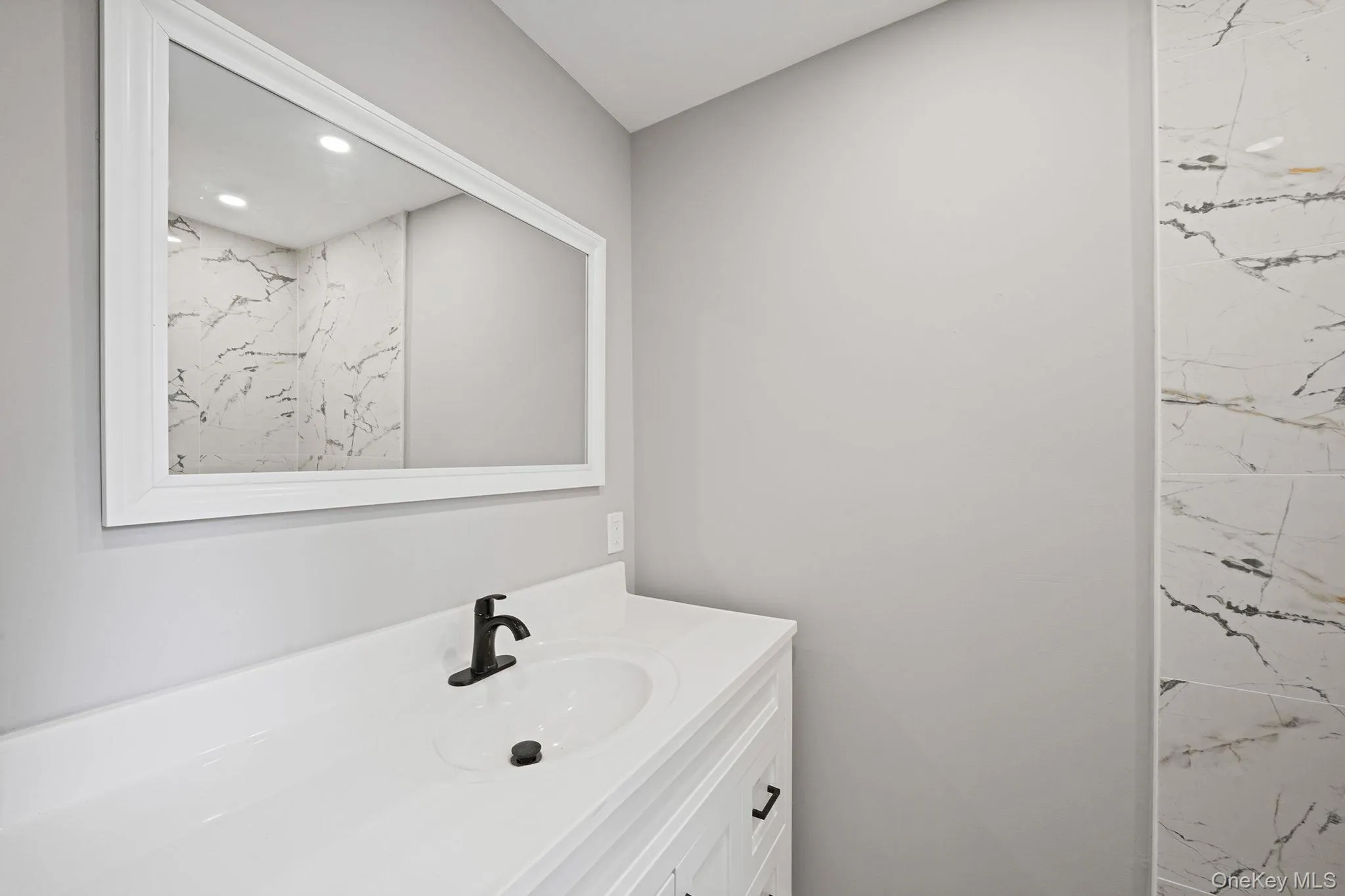 18 Joyce Drive, Riverhead, NY, 4 Bedrooms Bedrooms, 8 Rooms Rooms,3 BathroomsBathrooms,Residential,For Rent,Joyce,0,1016072 18 Joyce Drive, Riverhead, NY, 4 Bedrooms Bedrooms, 8 Rooms Rooms,3 BathroomsBathrooms,Residential,For Rent,Joyce,0,1016072