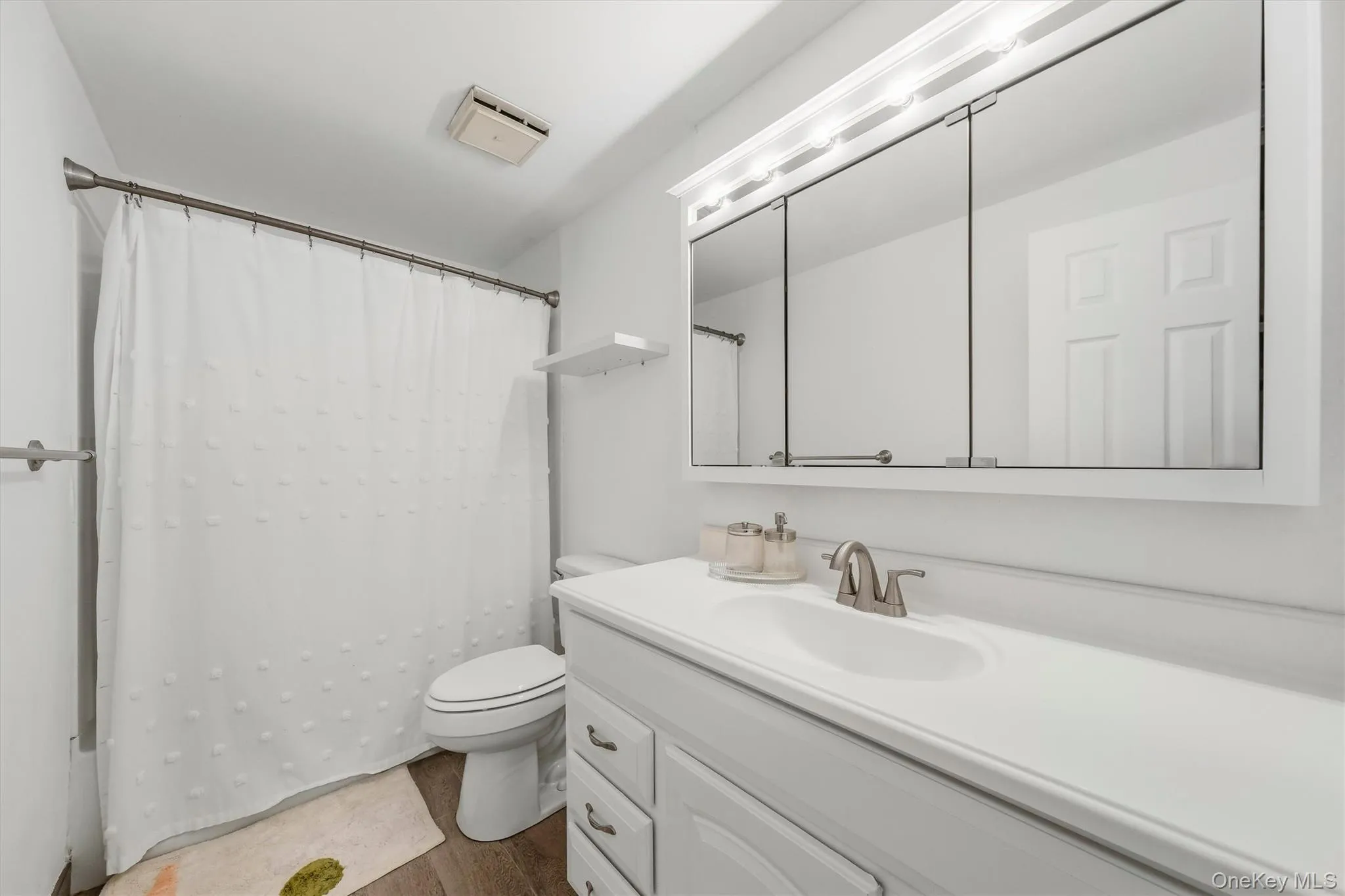 15 Hammond Plaza, Beacon, NY, 3 Bedrooms Bedrooms, 7 Rooms Rooms,1 BathroomBathrooms,Residential Lease,For Rent,Hammond,0,1016080 15 Hammond Plaza, Beacon, NY, 3 Bedrooms Bedrooms, 7 Rooms Rooms,1 BathroomBathrooms,Residential Lease,For Rent,Hammond,0,1016080