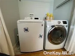 In unit washer/dryer In unit washer/dryer
