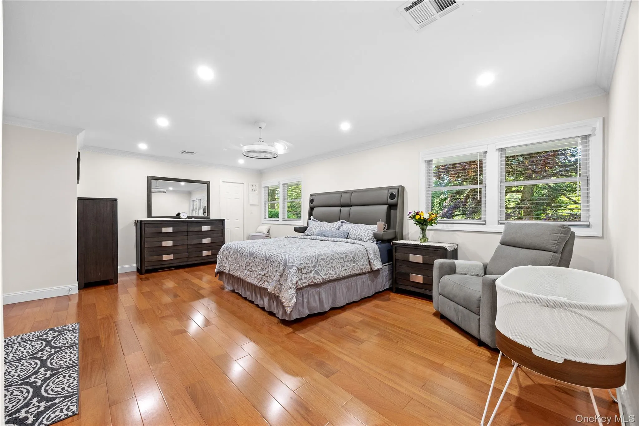 249 Glen Cove Road, North Hempstead, NY, 4 Bedrooms Bedrooms, 11 Rooms Rooms,4 BathroomsBathrooms,Residential,For Rent,Glen Cove,0,KEY1016084 249 Glen Cove Road, North Hempstead, NY, 4 Bedrooms Bedrooms, 11 Rooms Rooms,4 BathroomsBathrooms,Residential,For Rent,Glen Cove,0,KEY1016084