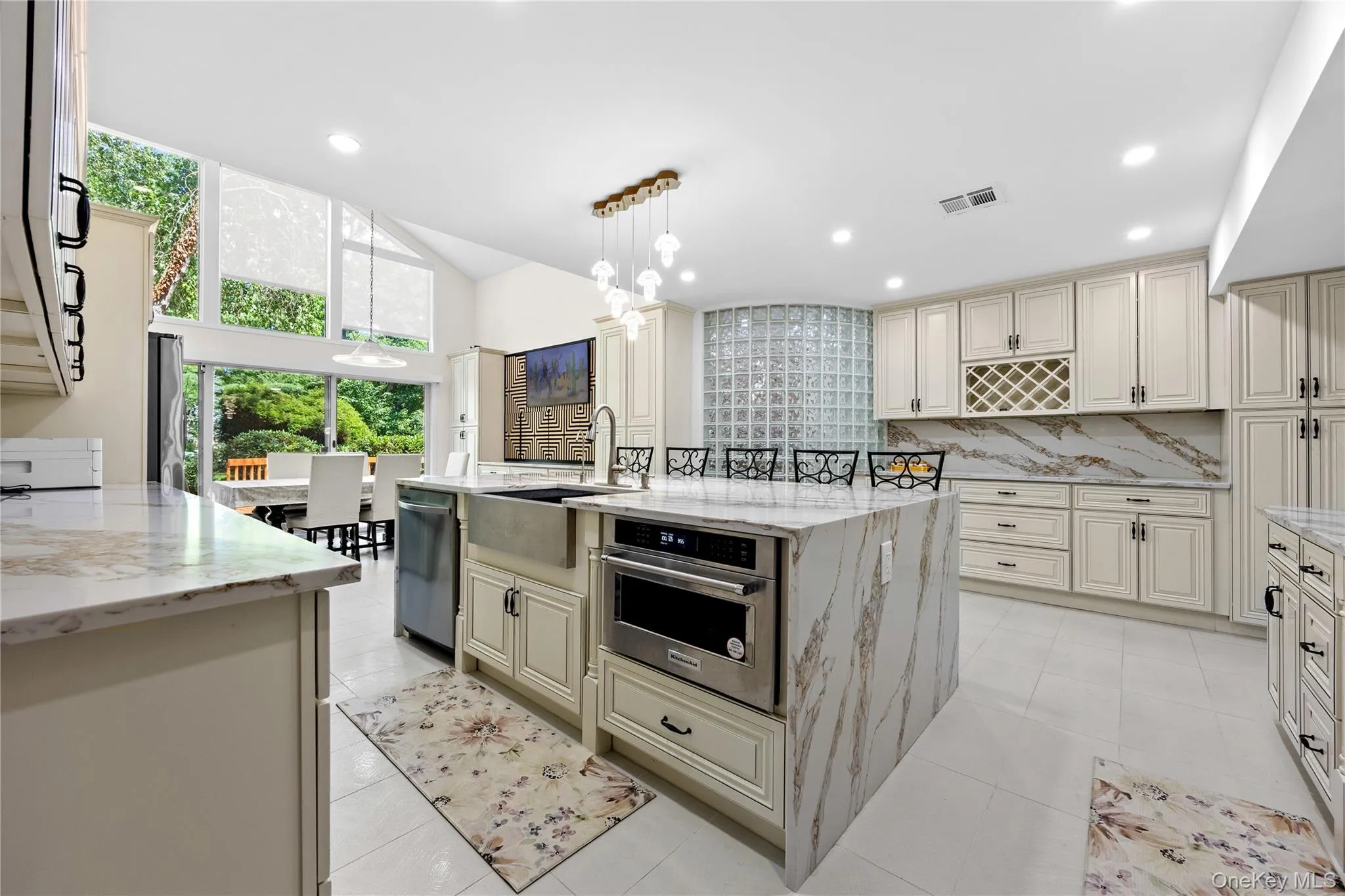 249 Glen Cove Road, North Hempstead, NY, 4 Bedrooms Bedrooms, 11 Rooms Rooms,4 BathroomsBathrooms,Residential,For Rent,Glen Cove,0,KEY1016084 249 Glen Cove Road, North Hempstead, NY, 4 Bedrooms Bedrooms, 11 Rooms Rooms,4 BathroomsBathrooms,Residential,For Rent,Glen Cove,0,KEY1016084