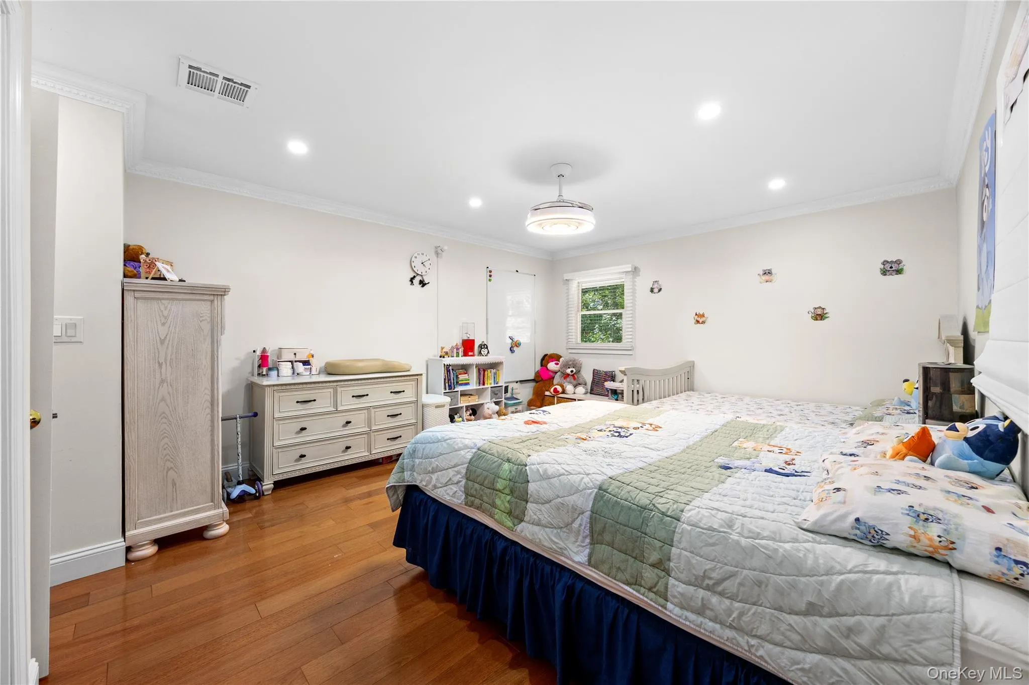 249 Glen Cove Road, North Hempstead, NY, 4 Bedrooms Bedrooms, 11 Rooms Rooms,4 BathroomsBathrooms,Residential,For Rent,Glen Cove,0,KEY1016084 249 Glen Cove Road, North Hempstead, NY, 4 Bedrooms Bedrooms, 11 Rooms Rooms,4 BathroomsBathrooms,Residential,For Rent,Glen Cove,0,KEY1016084