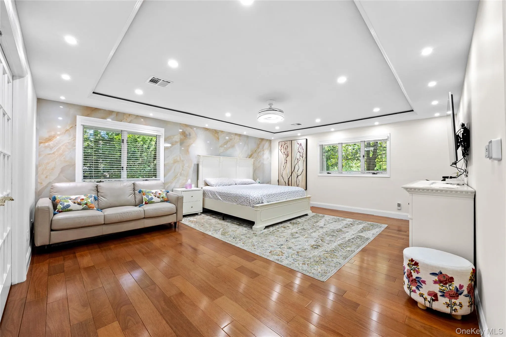 249 Glen Cove Road, North Hempstead, NY, 4 Bedrooms Bedrooms, 11 Rooms Rooms,4 BathroomsBathrooms,Residential,For Rent,Glen Cove,0,KEY1016084 249 Glen Cove Road, North Hempstead, NY, 4 Bedrooms Bedrooms, 11 Rooms Rooms,4 BathroomsBathrooms,Residential,For Rent,Glen Cove,0,KEY1016084