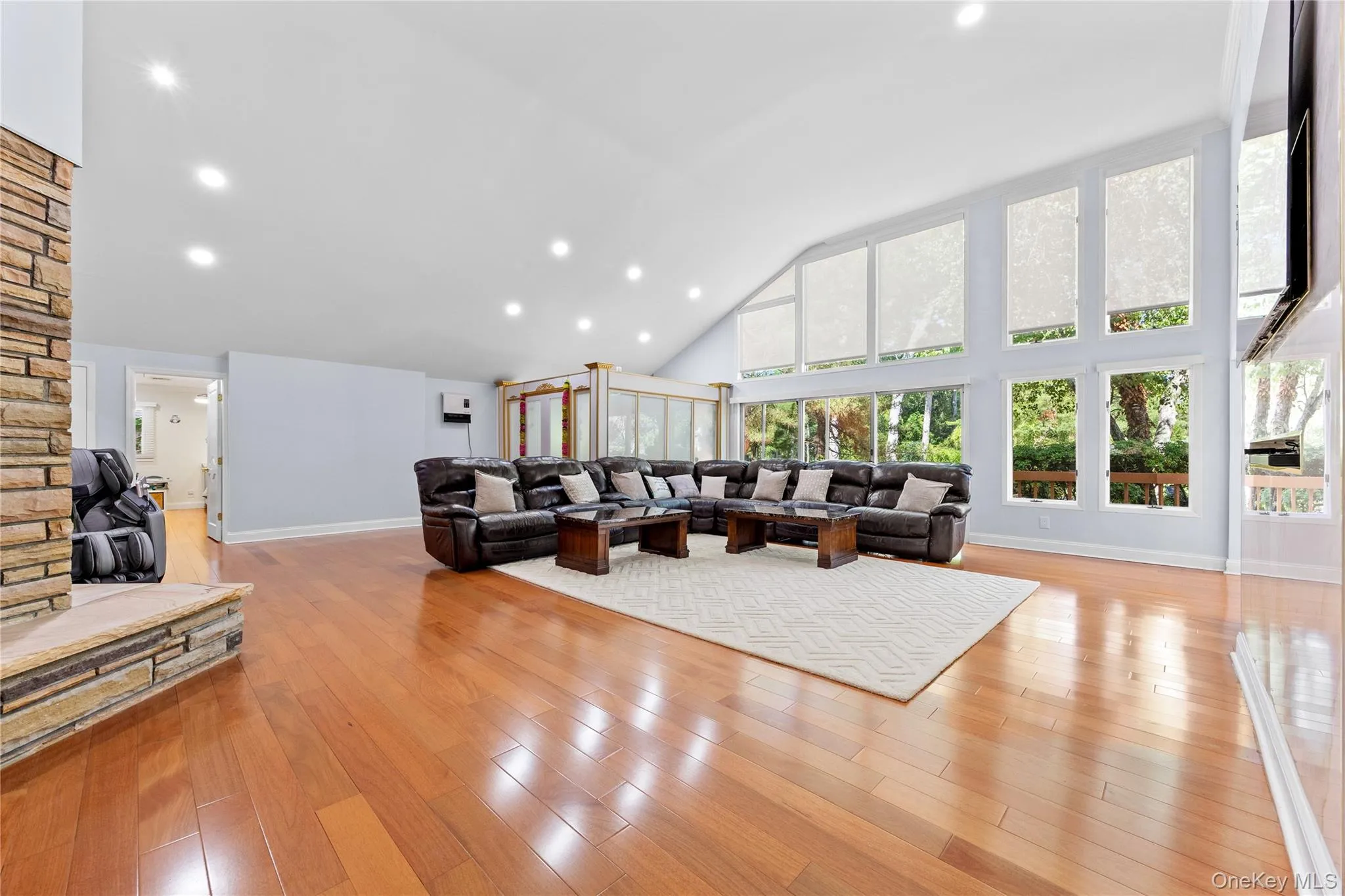 249 Glen Cove Road, North Hempstead, NY, 4 Bedrooms Bedrooms, 11 Rooms Rooms,4 BathroomsBathrooms,Residential,For Rent,Glen Cove,0,KEY1016084 249 Glen Cove Road, North Hempstead, NY, 4 Bedrooms Bedrooms, 11 Rooms Rooms,4 BathroomsBathrooms,Residential,For Rent,Glen Cove,0,KEY1016084