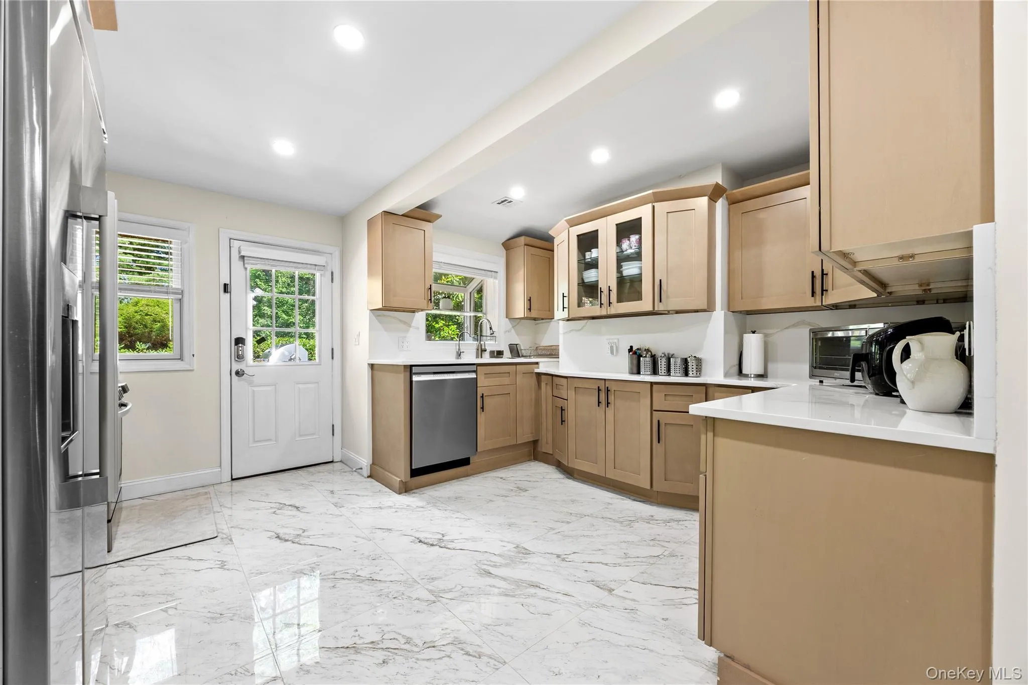 249 Glen Cove Road, North Hempstead, NY, 4 Bedrooms Bedrooms, 11 Rooms Rooms,4 BathroomsBathrooms,Residential,For Rent,Glen Cove,0,KEY1016084 249 Glen Cove Road, North Hempstead, NY, 4 Bedrooms Bedrooms, 11 Rooms Rooms,4 BathroomsBathrooms,Residential,For Rent,Glen Cove,0,KEY1016084