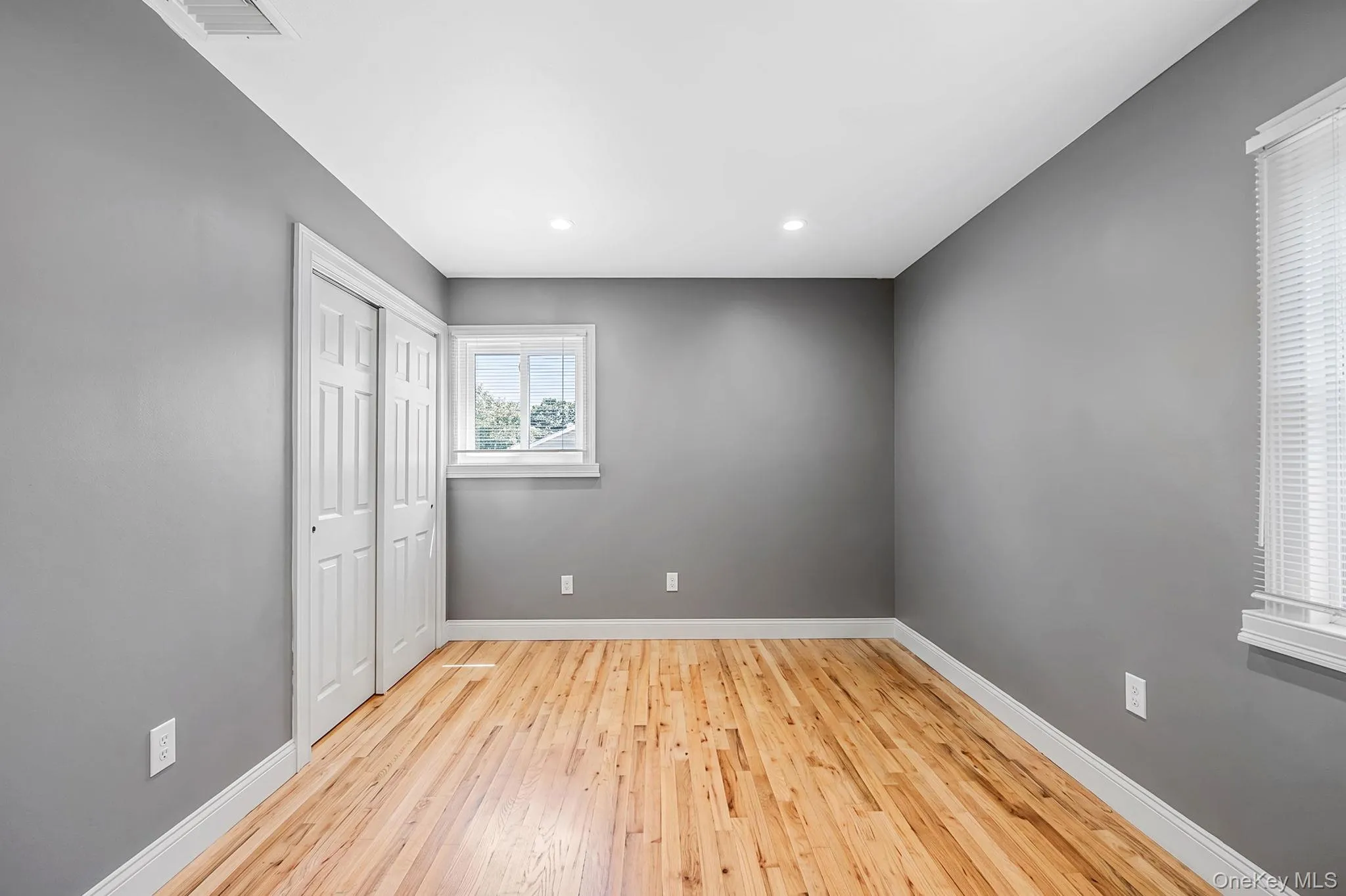 95 Walnut Street, Brookhaven, NY, 4 Bedrooms Bedrooms, 7 Rooms Rooms,2 BathroomsBathrooms,Residential,For Rent,Walnut,0,KEY1016087 95 Walnut Street, Brookhaven, NY, 4 Bedrooms Bedrooms, 7 Rooms Rooms,2 BathroomsBathrooms,Residential,For Rent,Walnut,0,KEY1016087