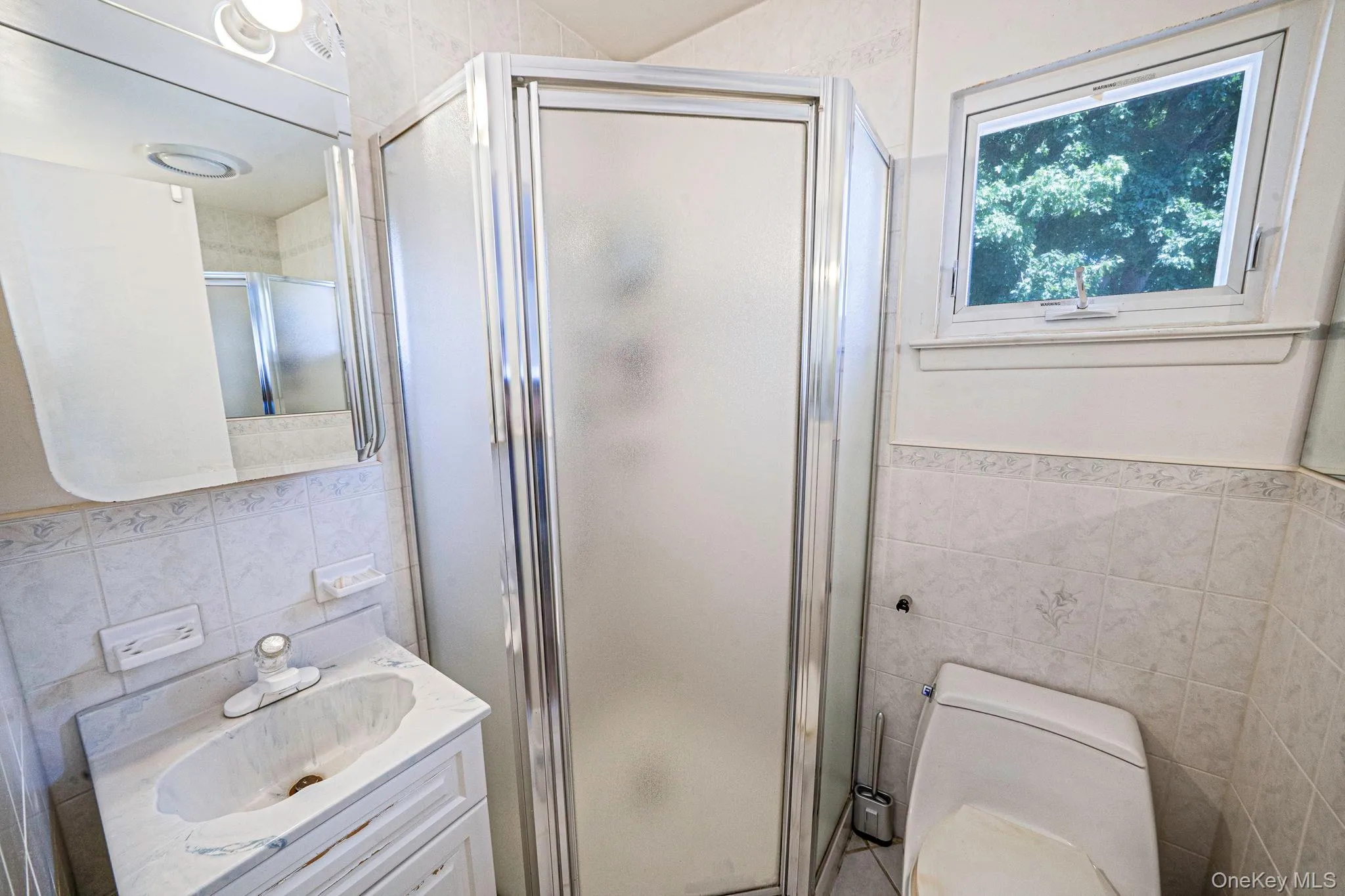 95 Walnut Street, Brookhaven, NY, 4 Bedrooms Bedrooms, 7 Rooms Rooms,2 BathroomsBathrooms,Residential,For Rent,Walnut,0,KEY1016087 95 Walnut Street, Brookhaven, NY, 4 Bedrooms Bedrooms, 7 Rooms Rooms,2 BathroomsBathrooms,Residential,For Rent,Walnut,0,KEY1016087