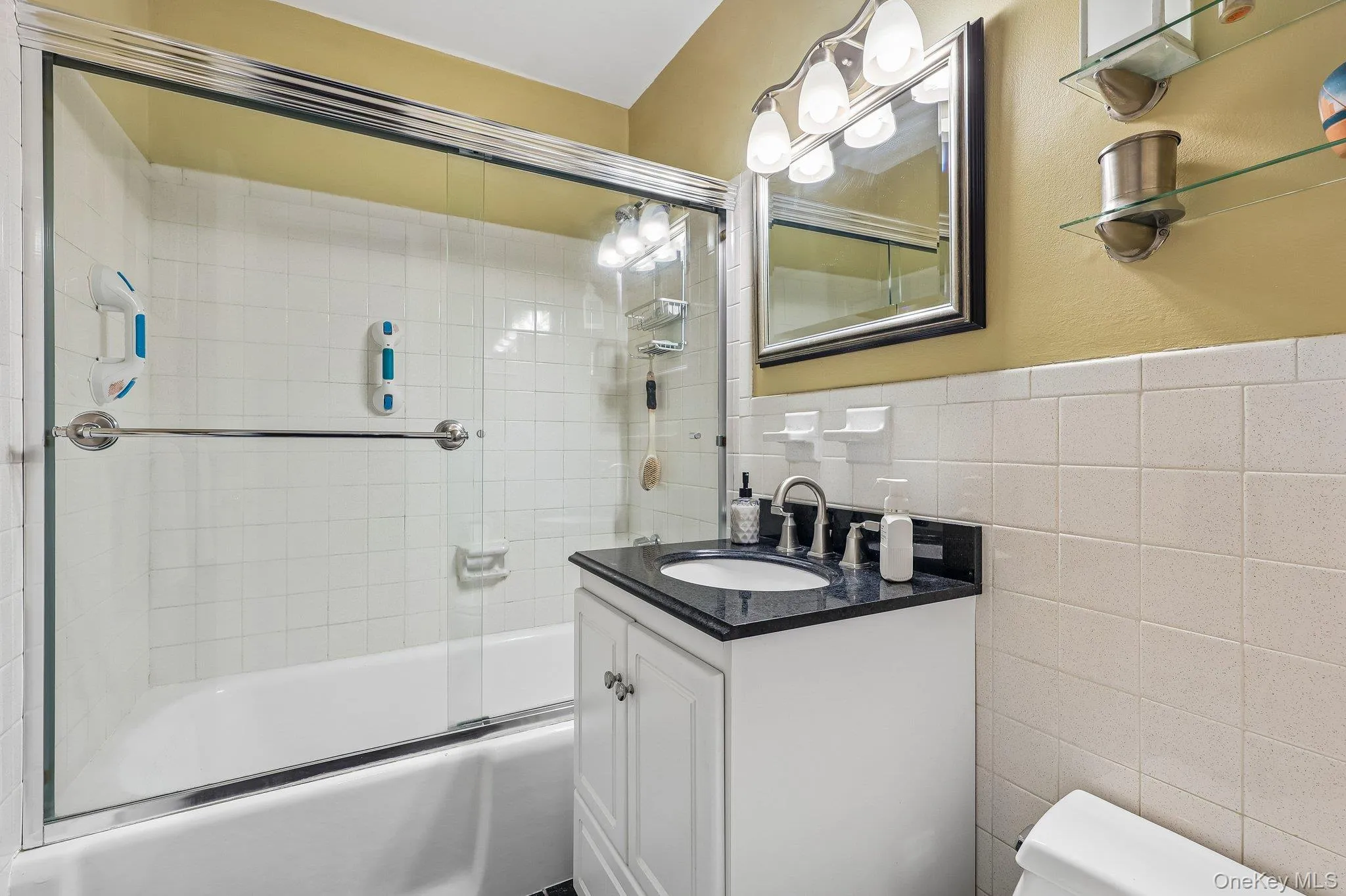 3 Lawrence Park Drive, Orangetown, NY, 1 Bedroom Bedrooms, 4 Rooms Rooms,1 BathroomBathrooms,Residential,For Rent,Lawrence Park,0,1016088 3 Lawrence Park Drive, Orangetown, NY, 1 Bedroom Bedrooms, 4 Rooms Rooms,1 BathroomBathrooms,Residential,For Rent,Lawrence Park,0,1016088